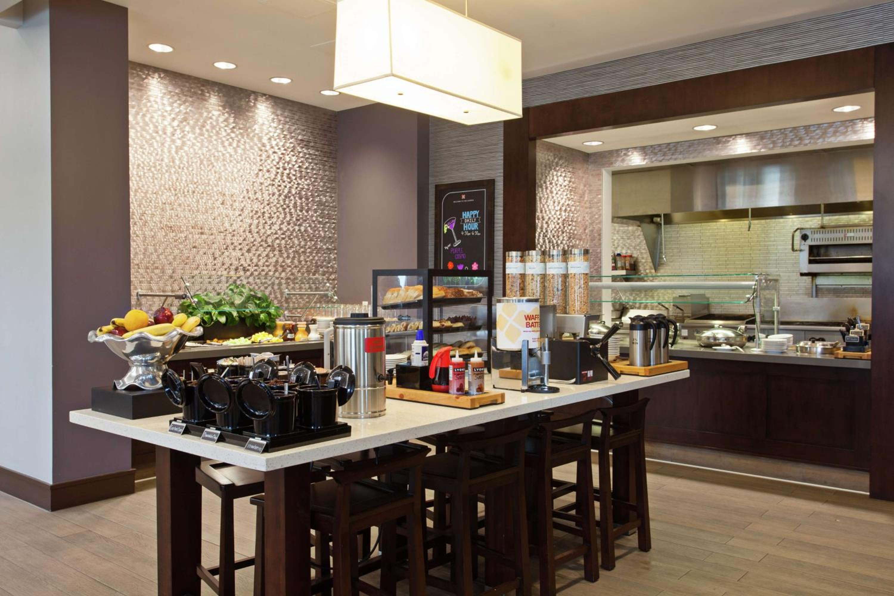 Orange County/Anaheim Vacations - Hilton Garden Inn Irvine/Orange County Airport - Property Image 32
