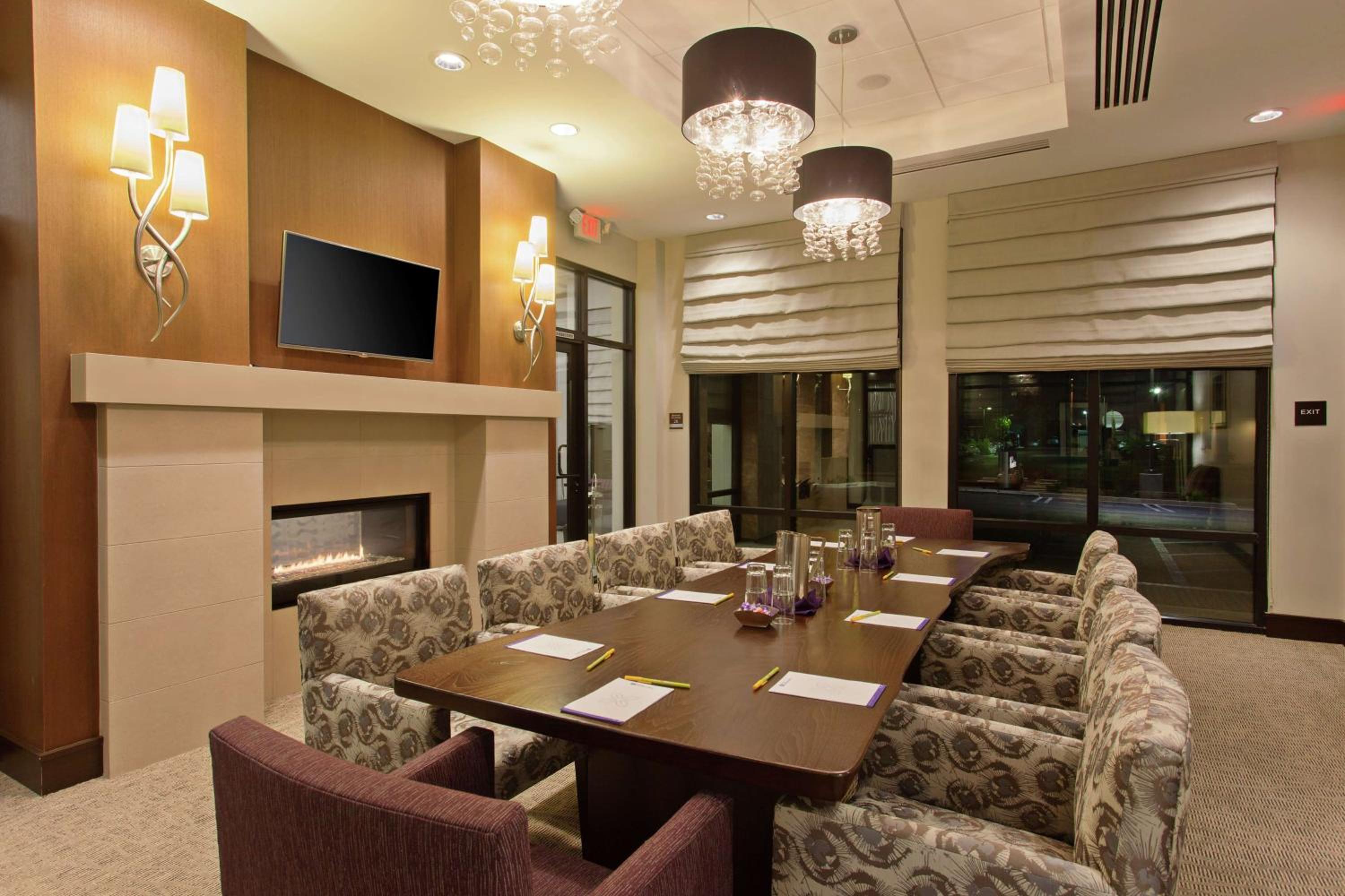 Orange County/Anaheim Vacations - Hilton Garden Inn Irvine/Orange County Airport - Property Image 29