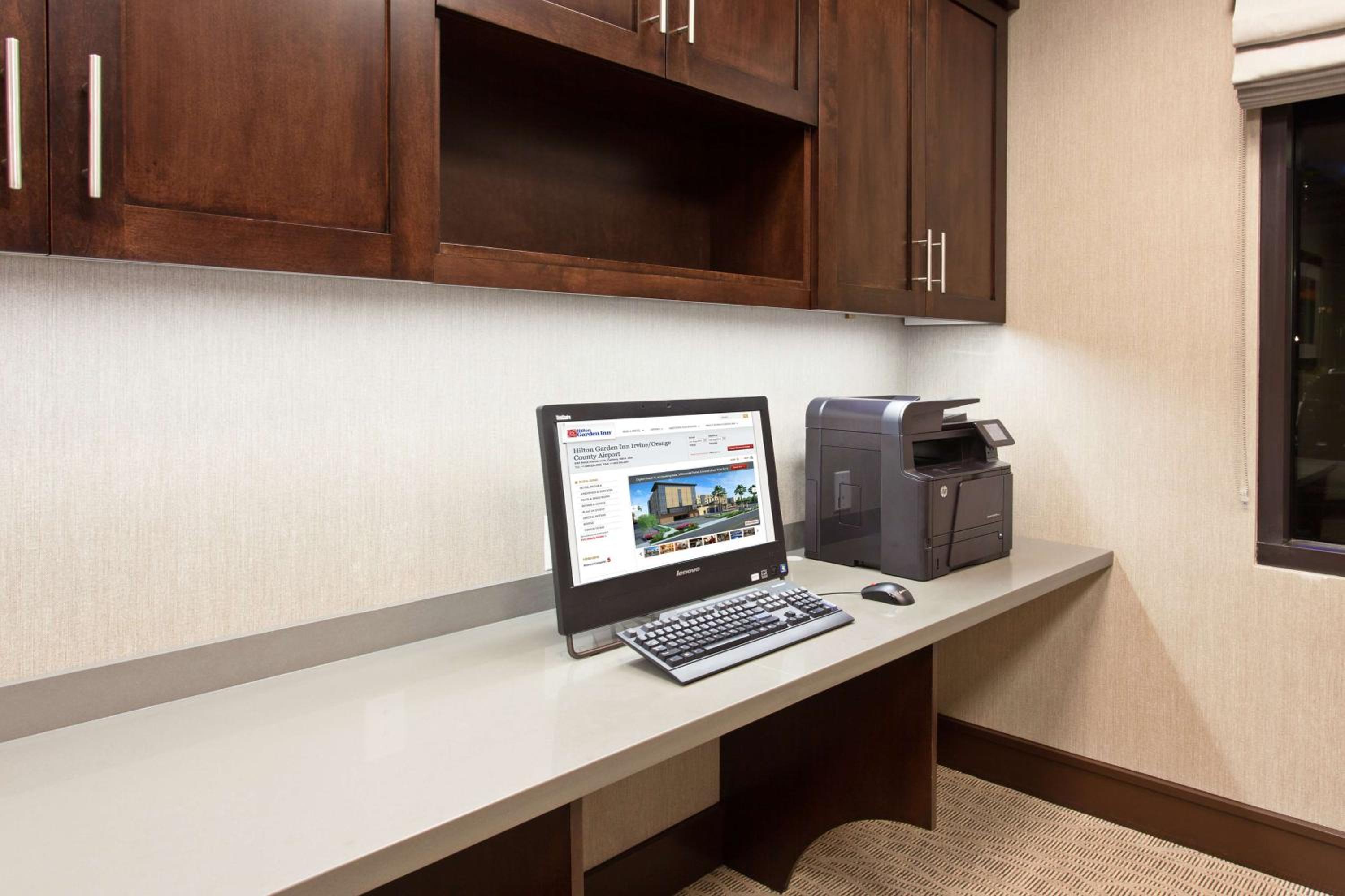 Orange County/Anaheim Vacations - Hilton Garden Inn Irvine/Orange County Airport - Property Image 20