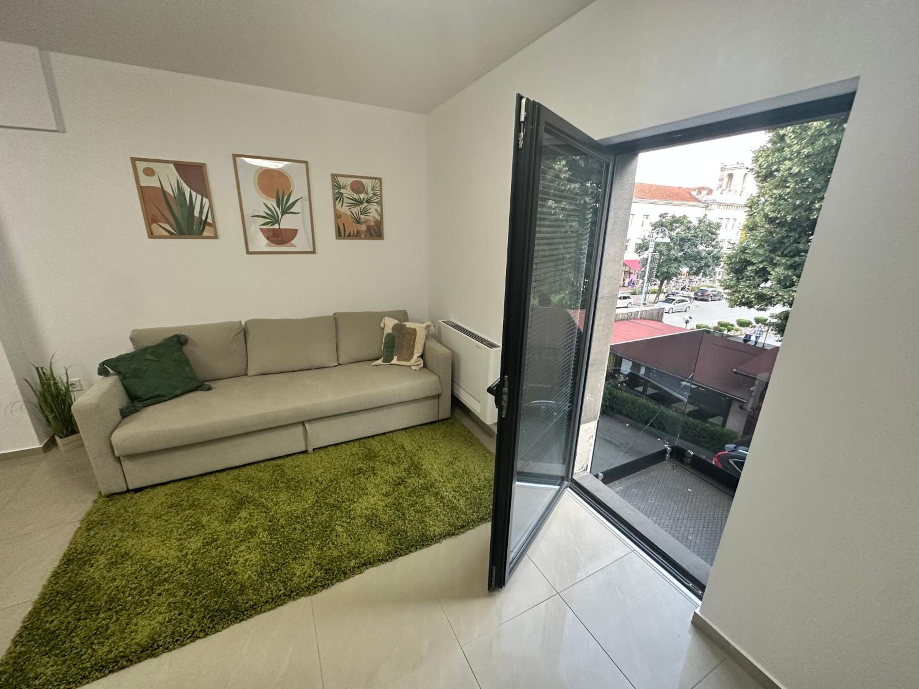 Green Central Apartment
