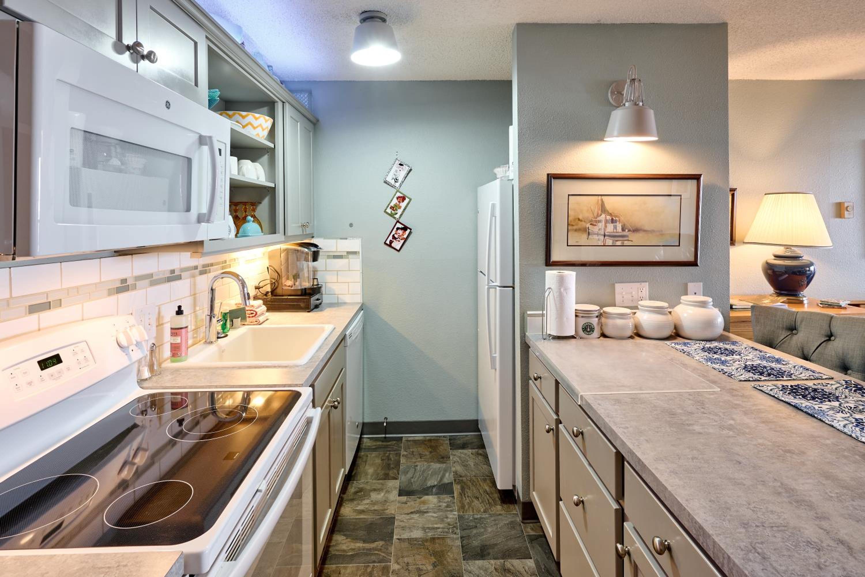 Surftides Plaza Rentals