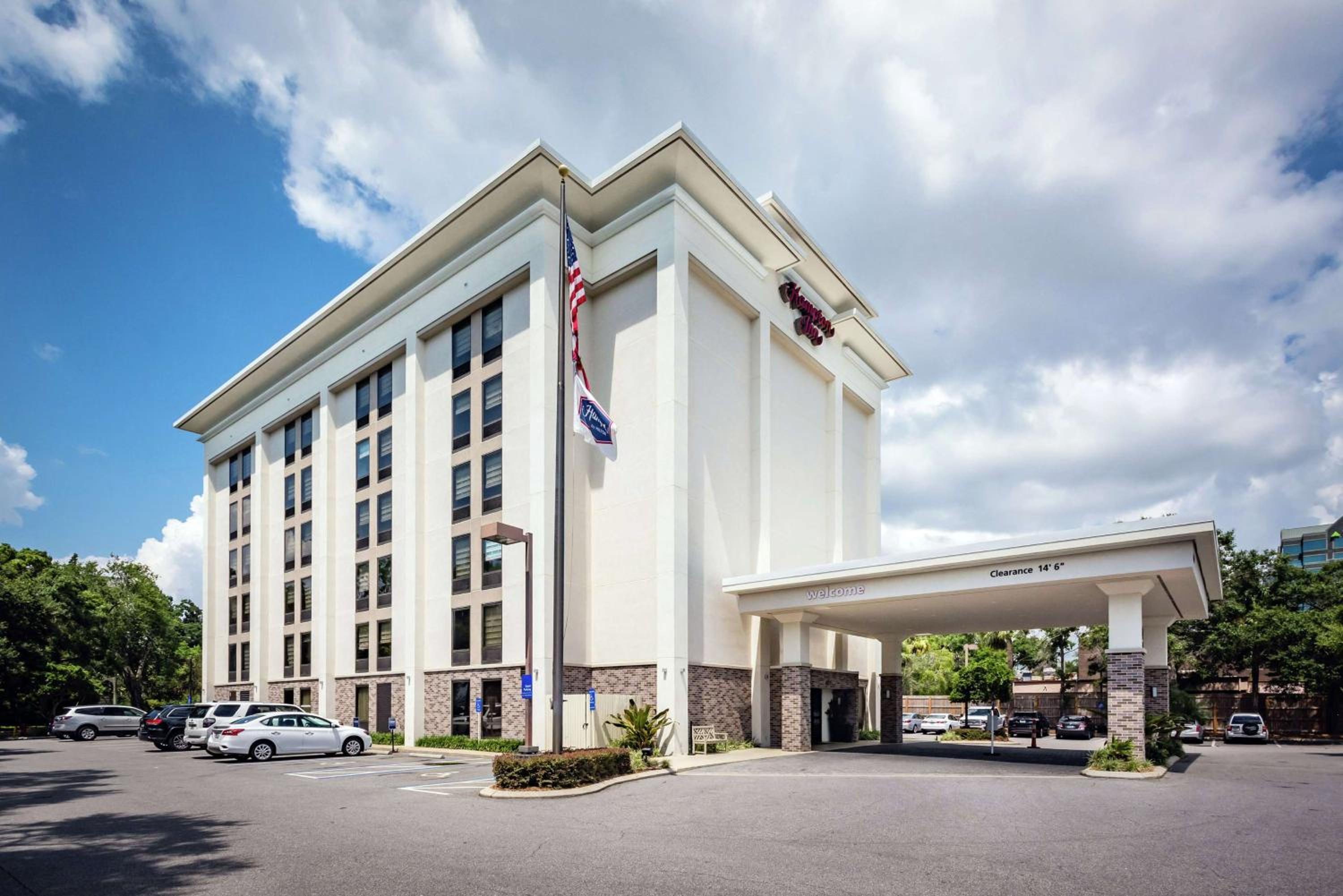 Hotel Hampton Inn Tampa International Airport/Westshore - Image 1