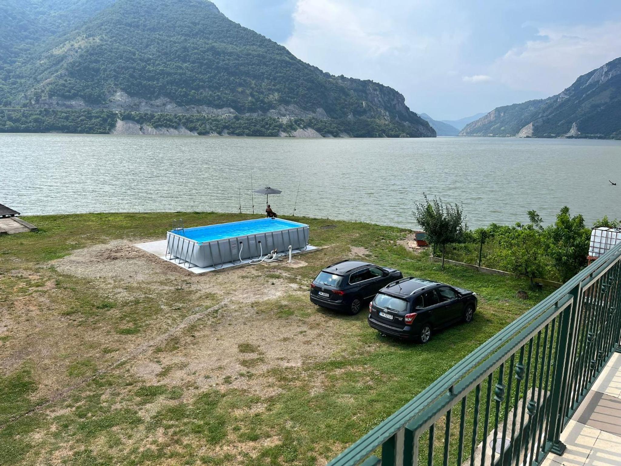 VILA SARA