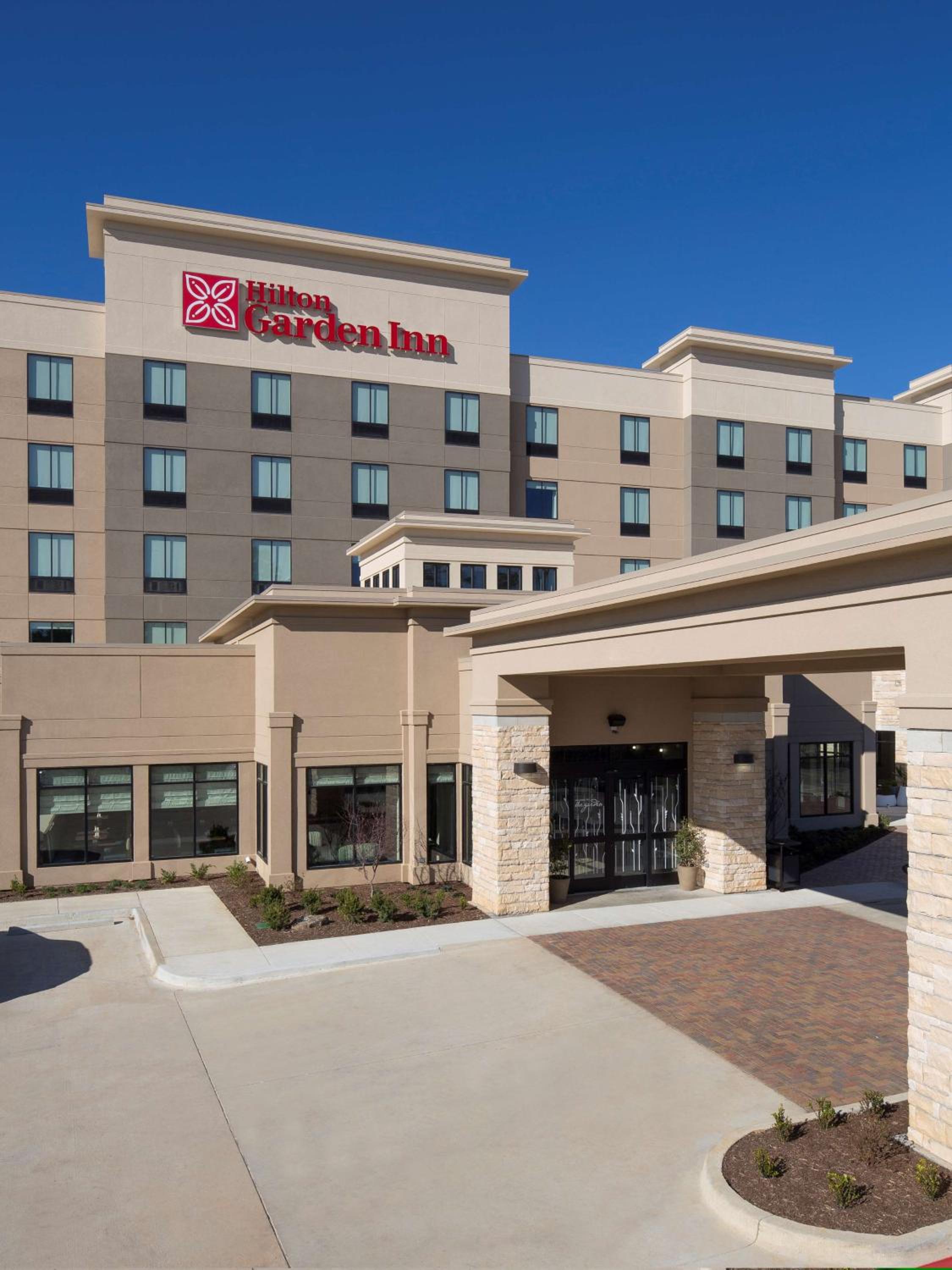 Longview Vacations - Longview Hilton Garden Inn - Property Image 49
