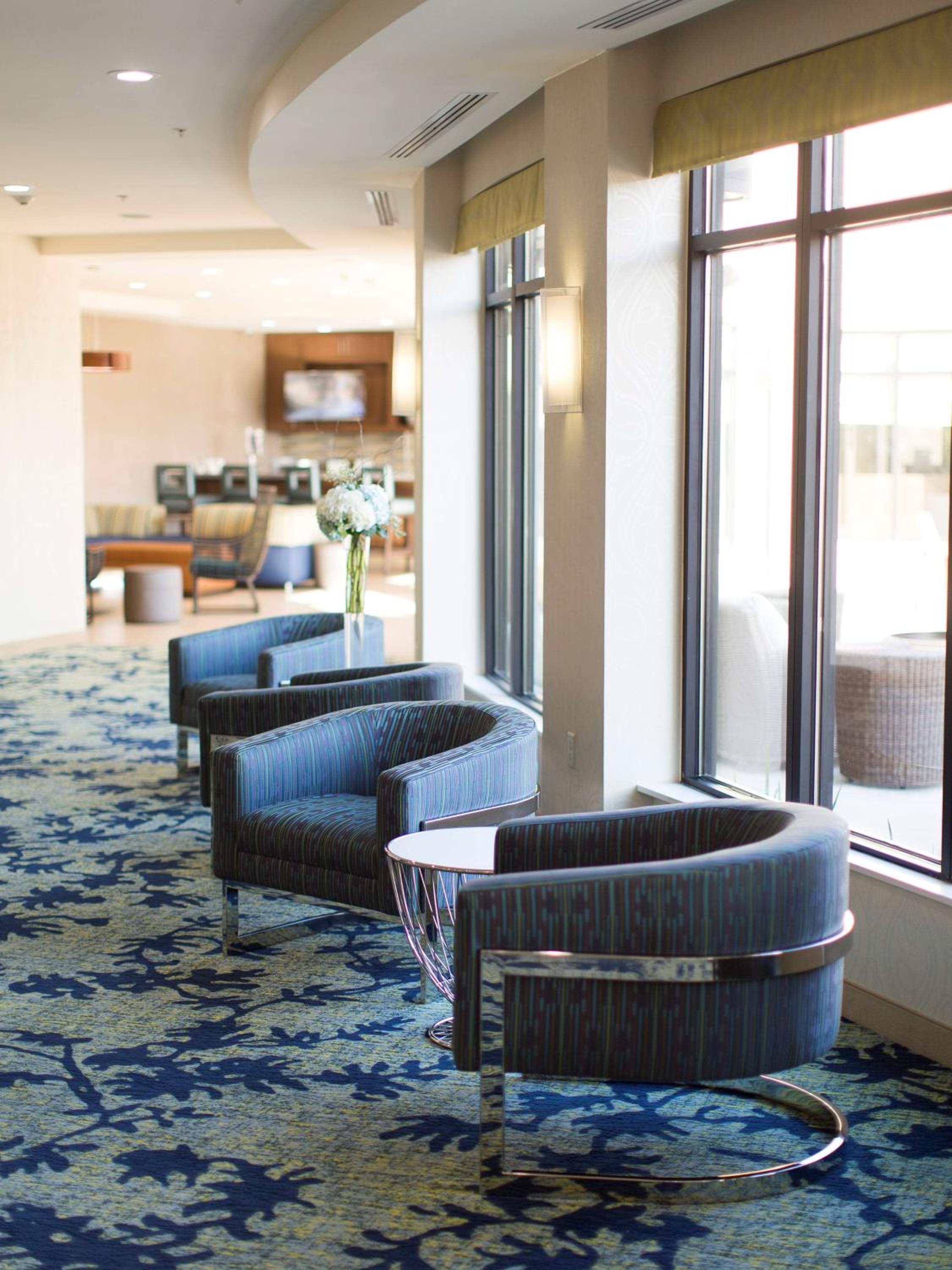 Longview Vacations - Longview Hilton Garden Inn - Property Image 18