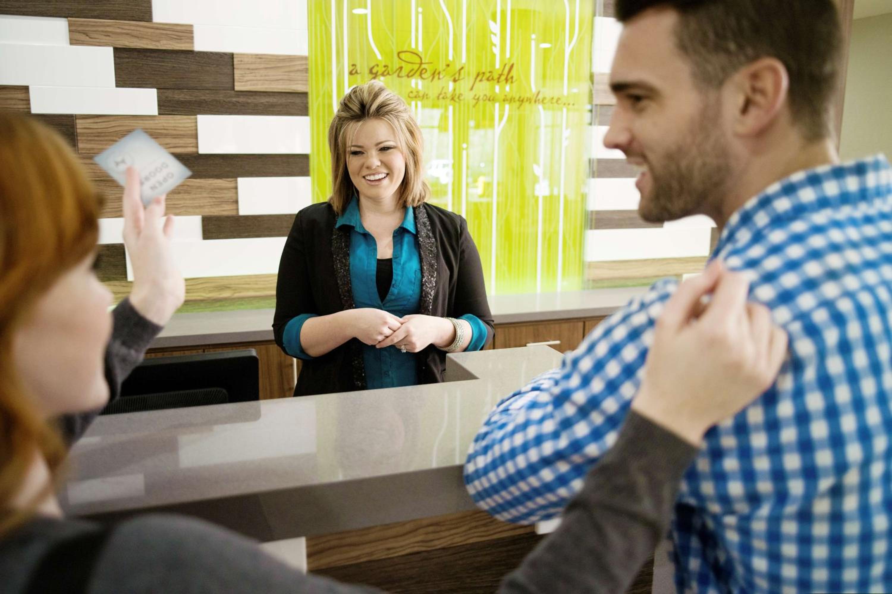 Longview Vacations - Longview Hilton Garden Inn - Property Image 12