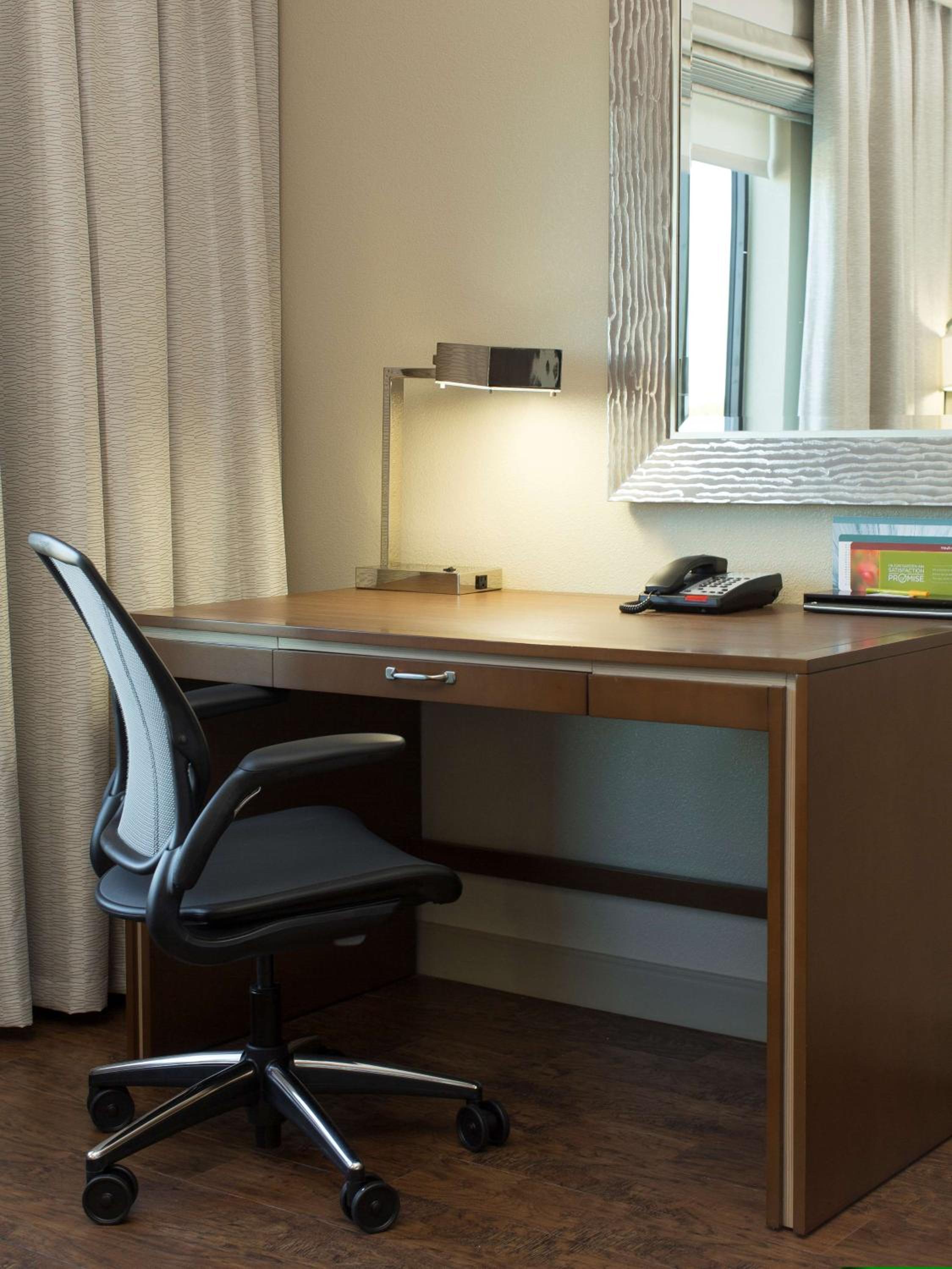 Longview Vacations - Longview Hilton Garden Inn - Property Image 69