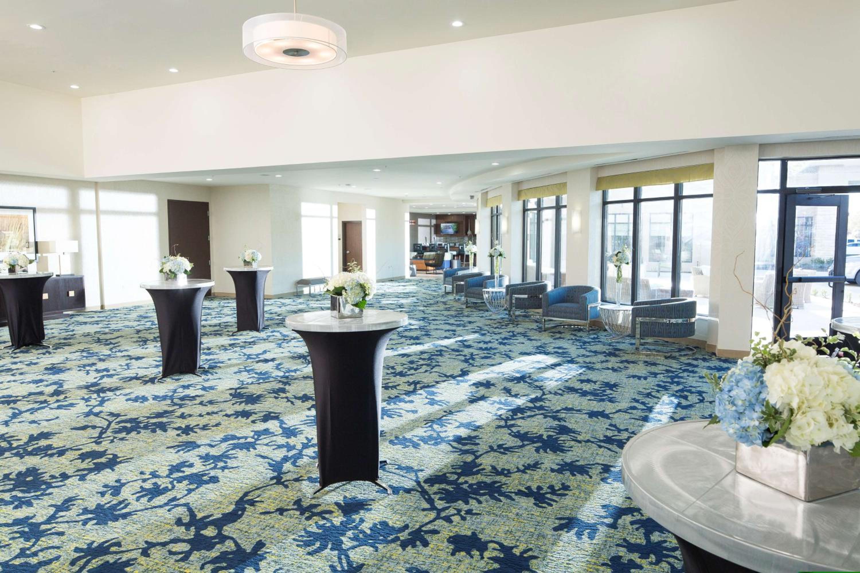 Longview Vacations - Longview Hilton Garden Inn - Property Image 57