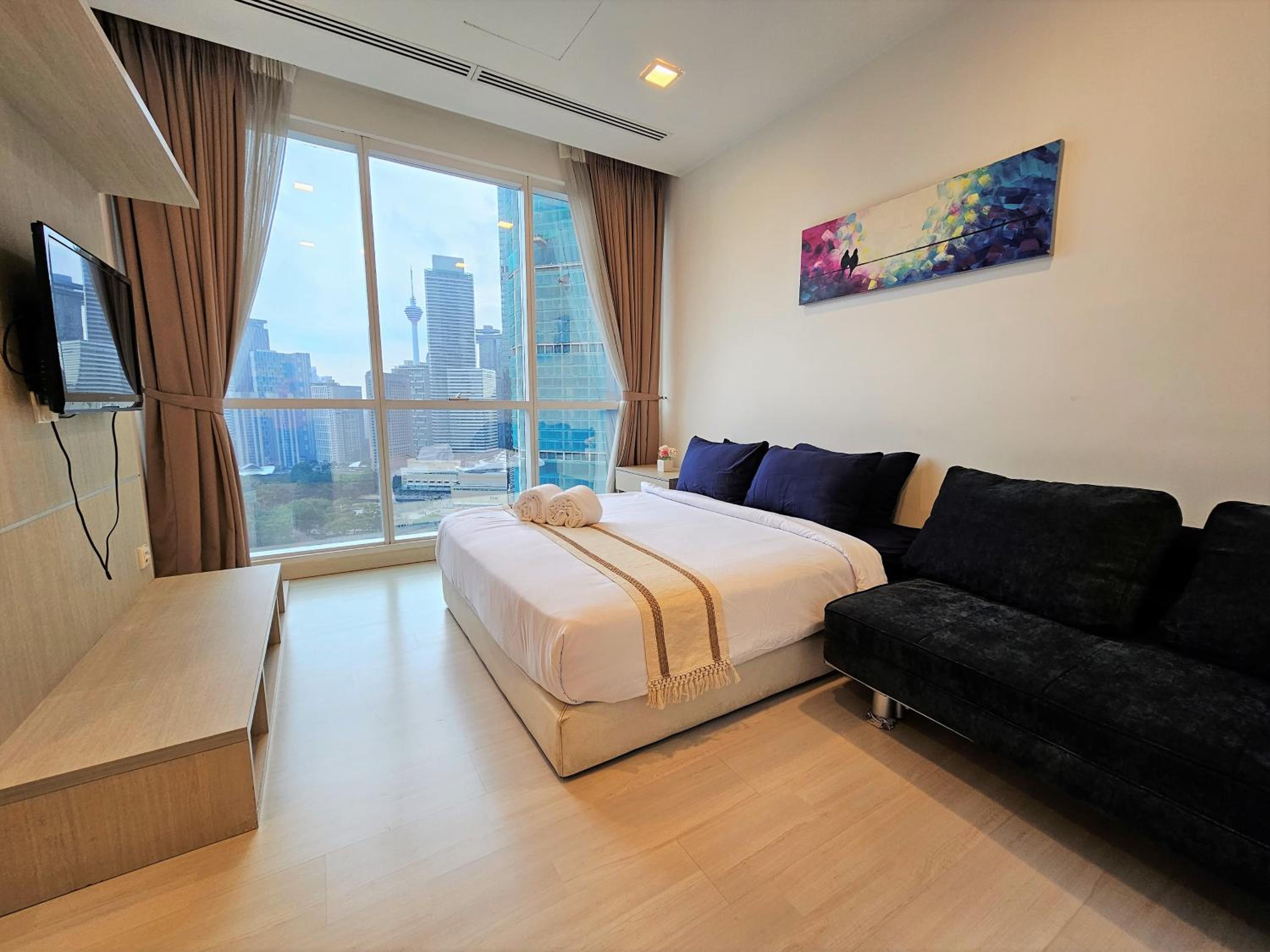 KLCC Binjai 8 Premium Soho Apartment by Sarah's Lodge