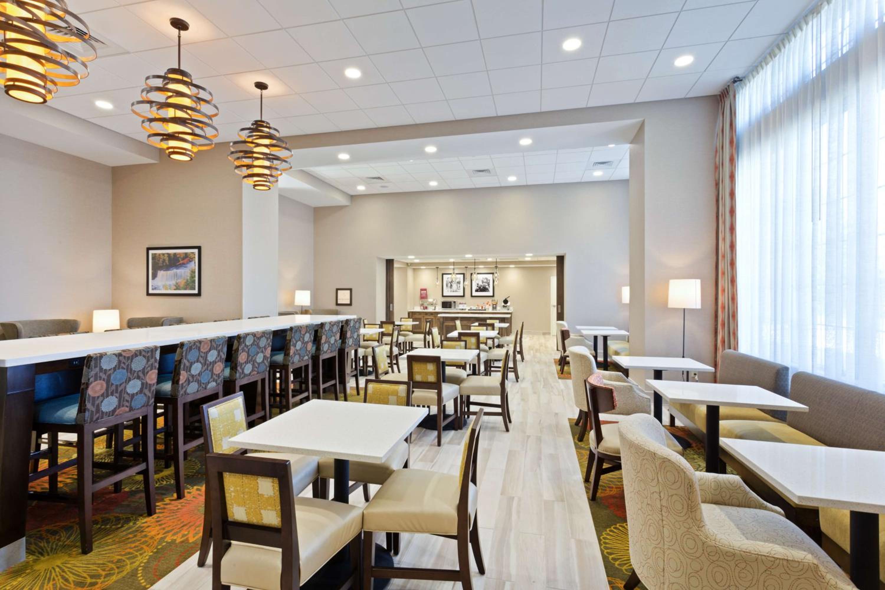 Hampton Inn Sault Ste Marie, MI - Property Image 21