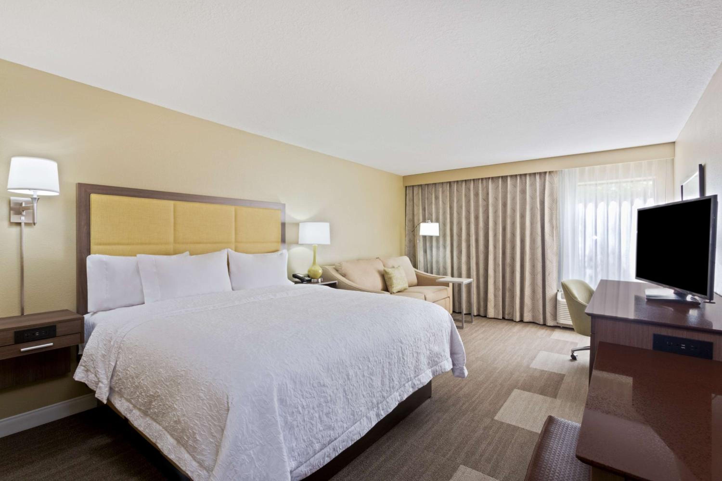 Hampton Inn Sault Ste Marie, MI - Property Image 14