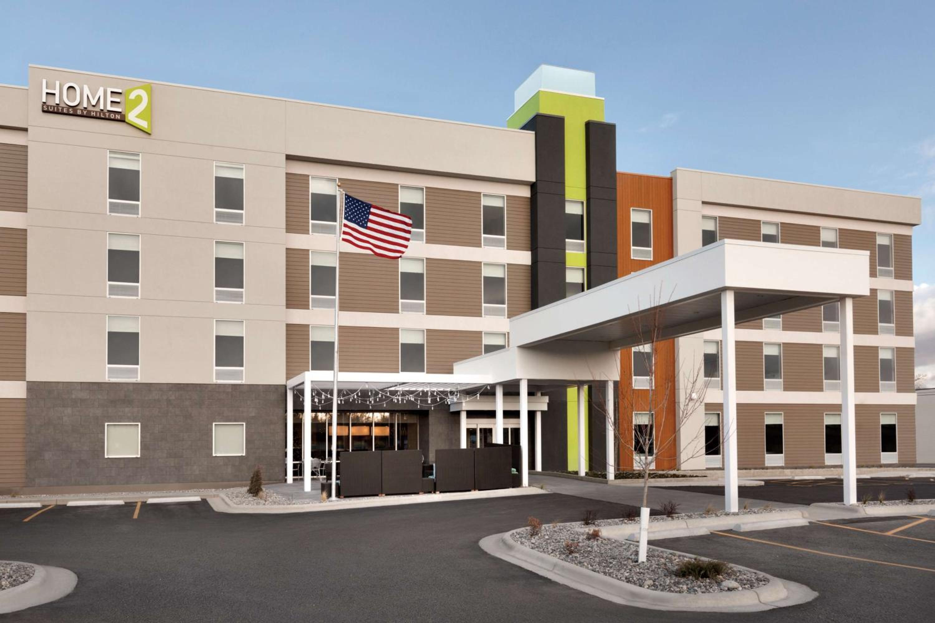 Hotel Home2 Suites By Hilton Billings - Image 1