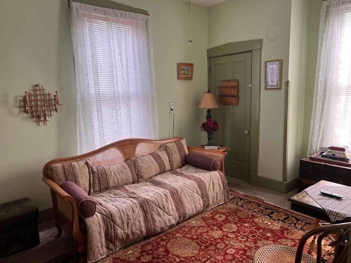 Mansion on The Mile B&B