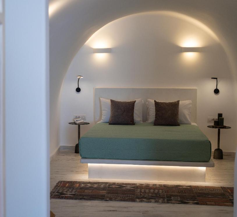 Avenoir 1bedroom Luxury Cave Villa view 3