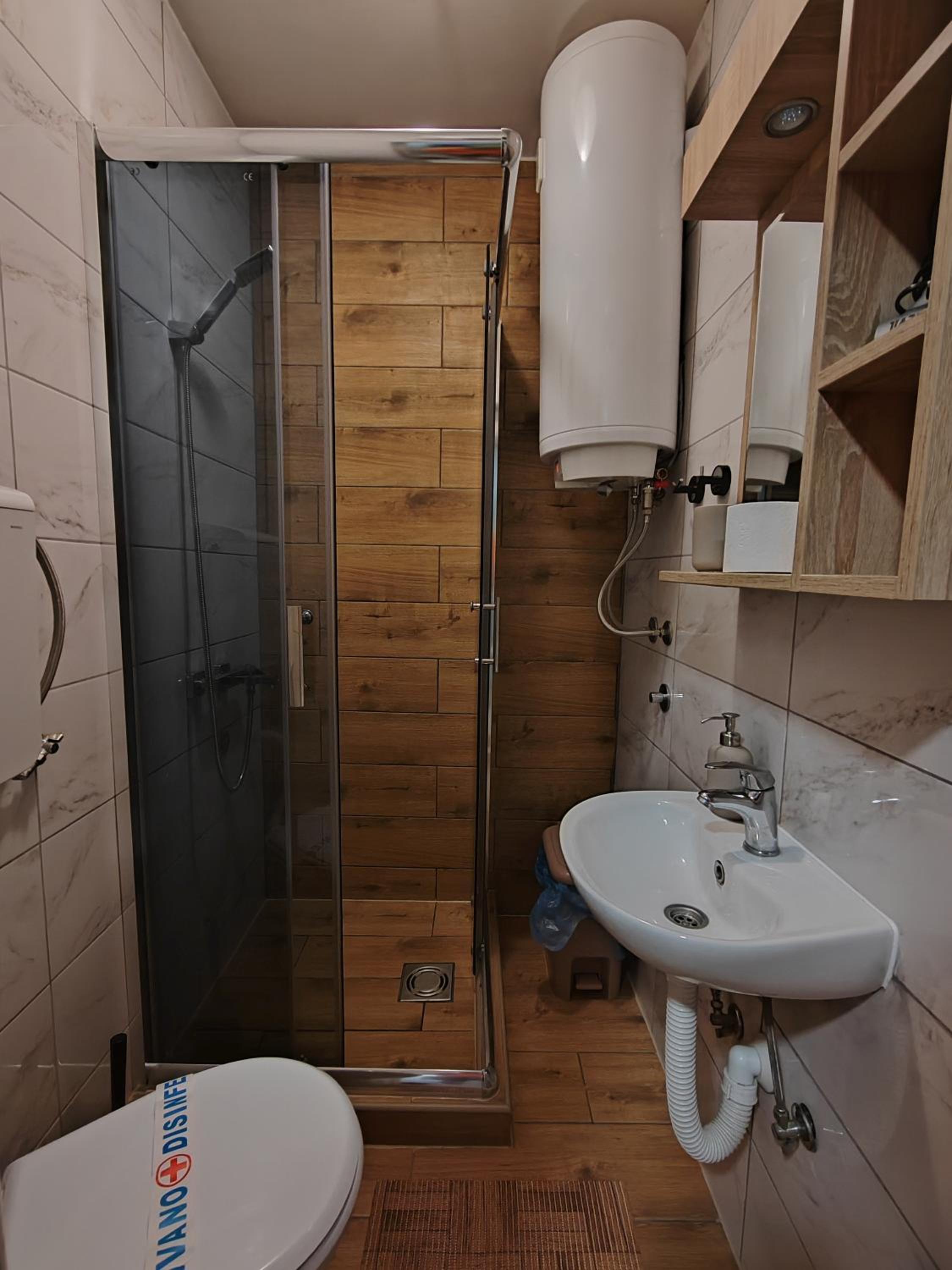 Photo 19