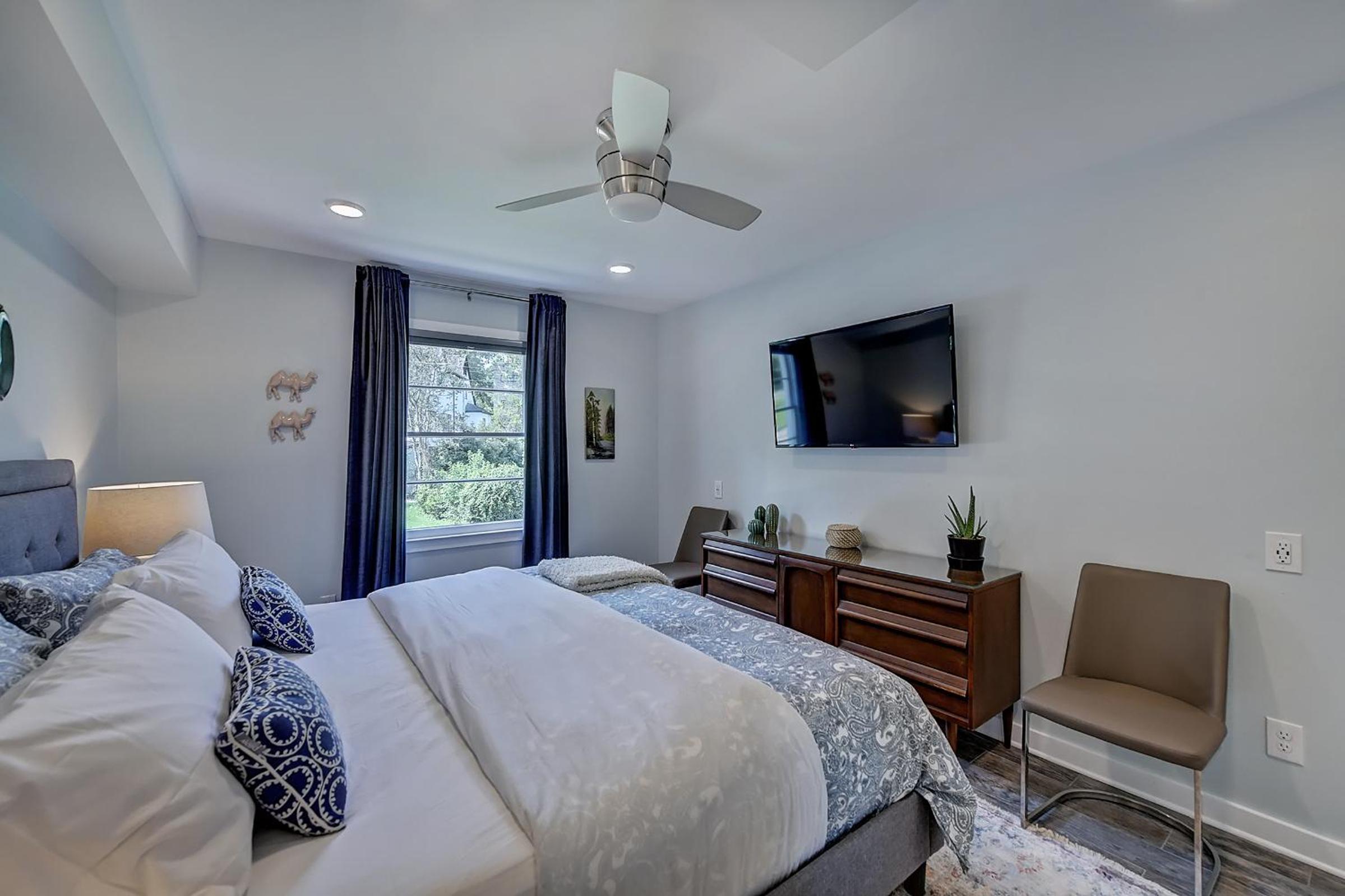 Charlotte Vacations - The Home Collection CLT: 510 Queens - Property Image 16