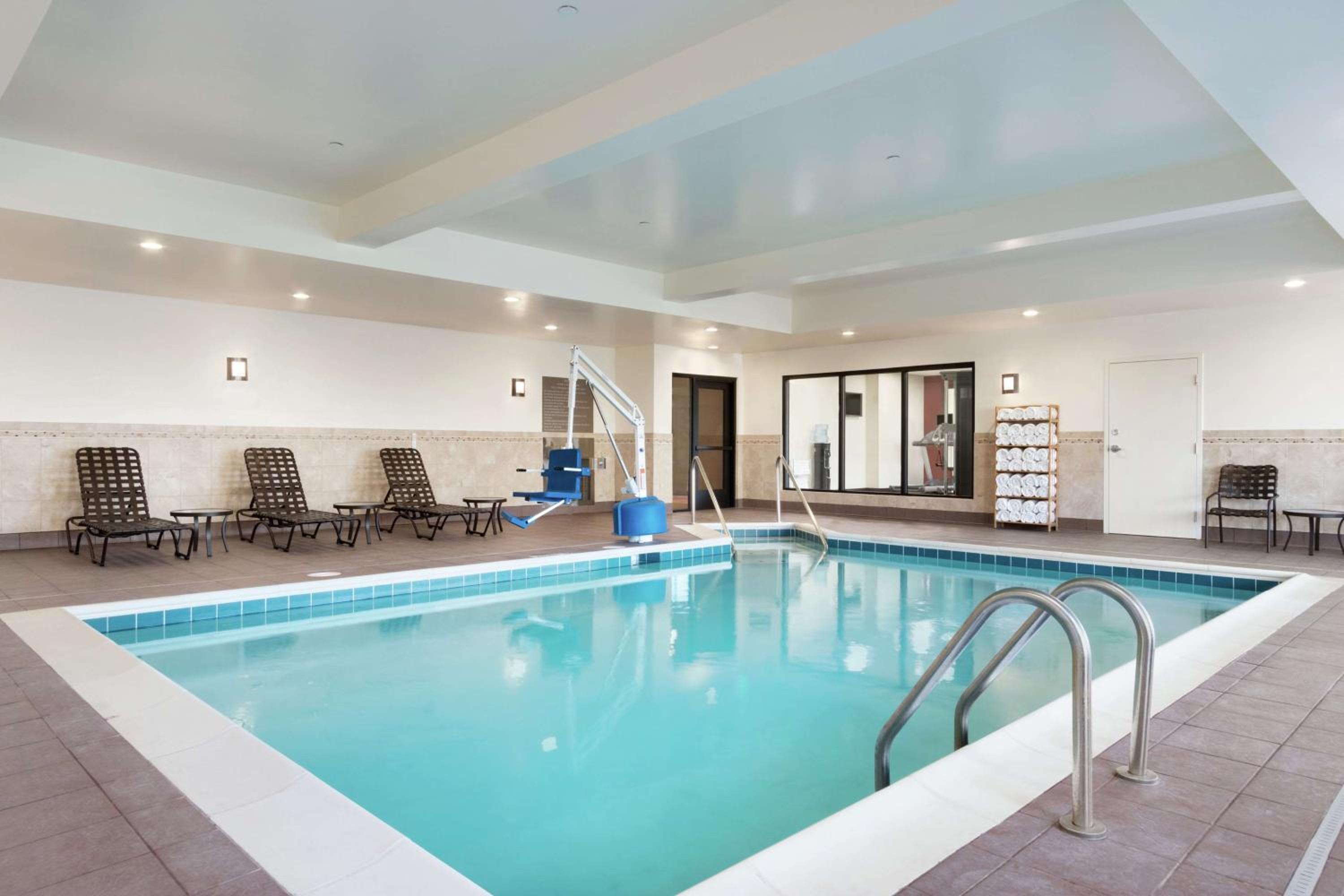 Medford Vacations - Hilton Garden Inn Medford - Property Image 27