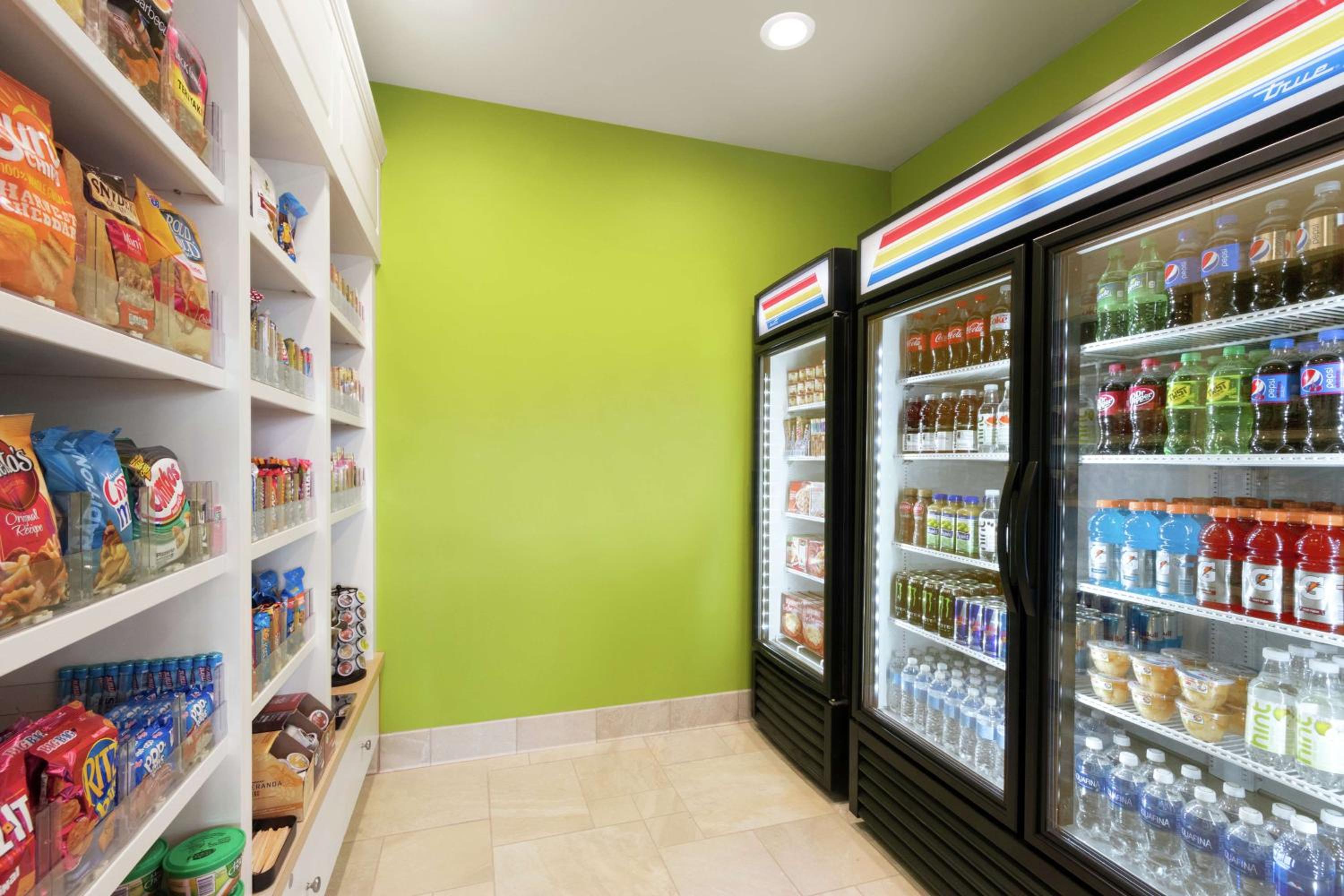 Medford Vacations - Hilton Garden Inn Medford - Property Image 4