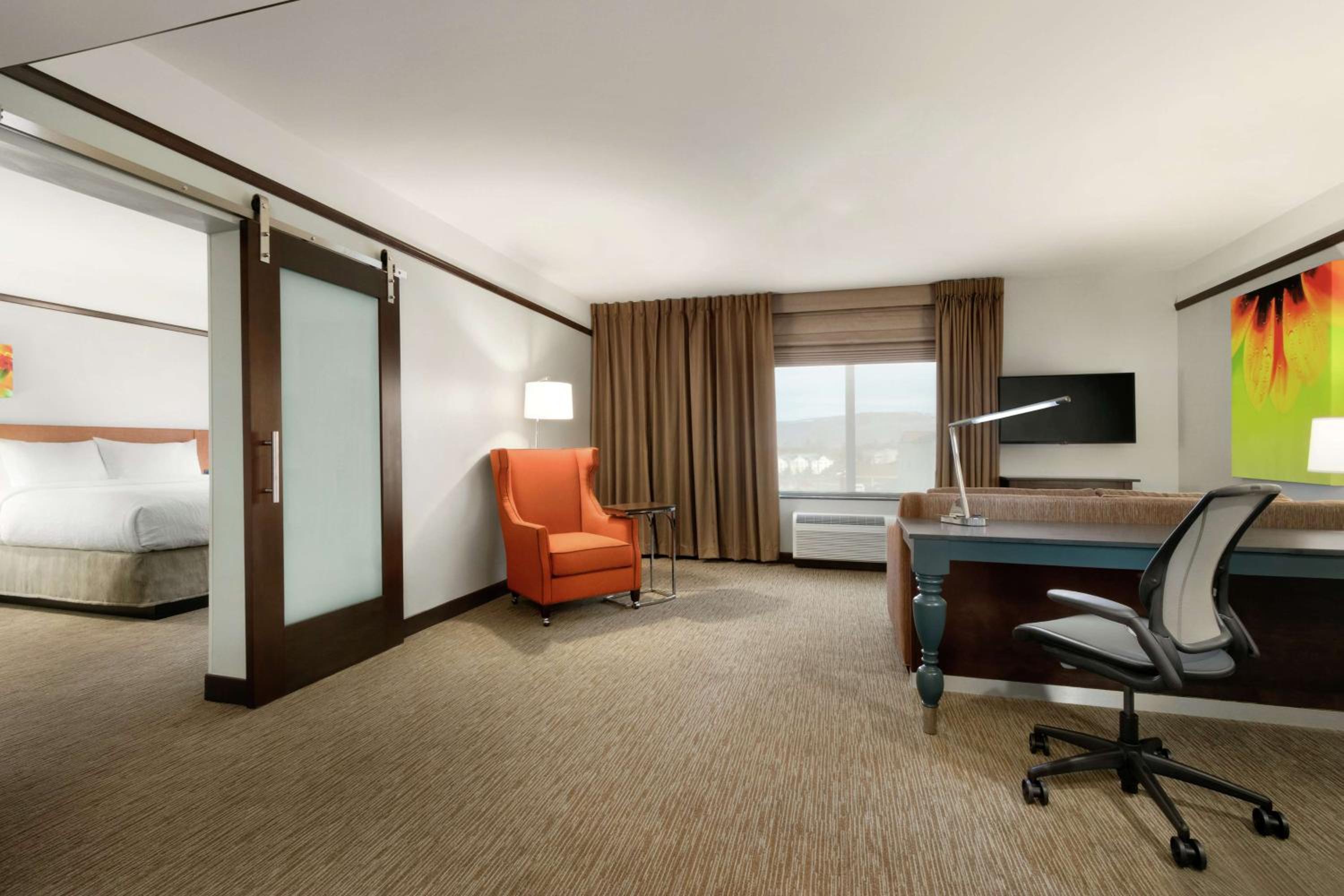Medford Vacations - Hilton Garden Inn Medford - Property Image 36