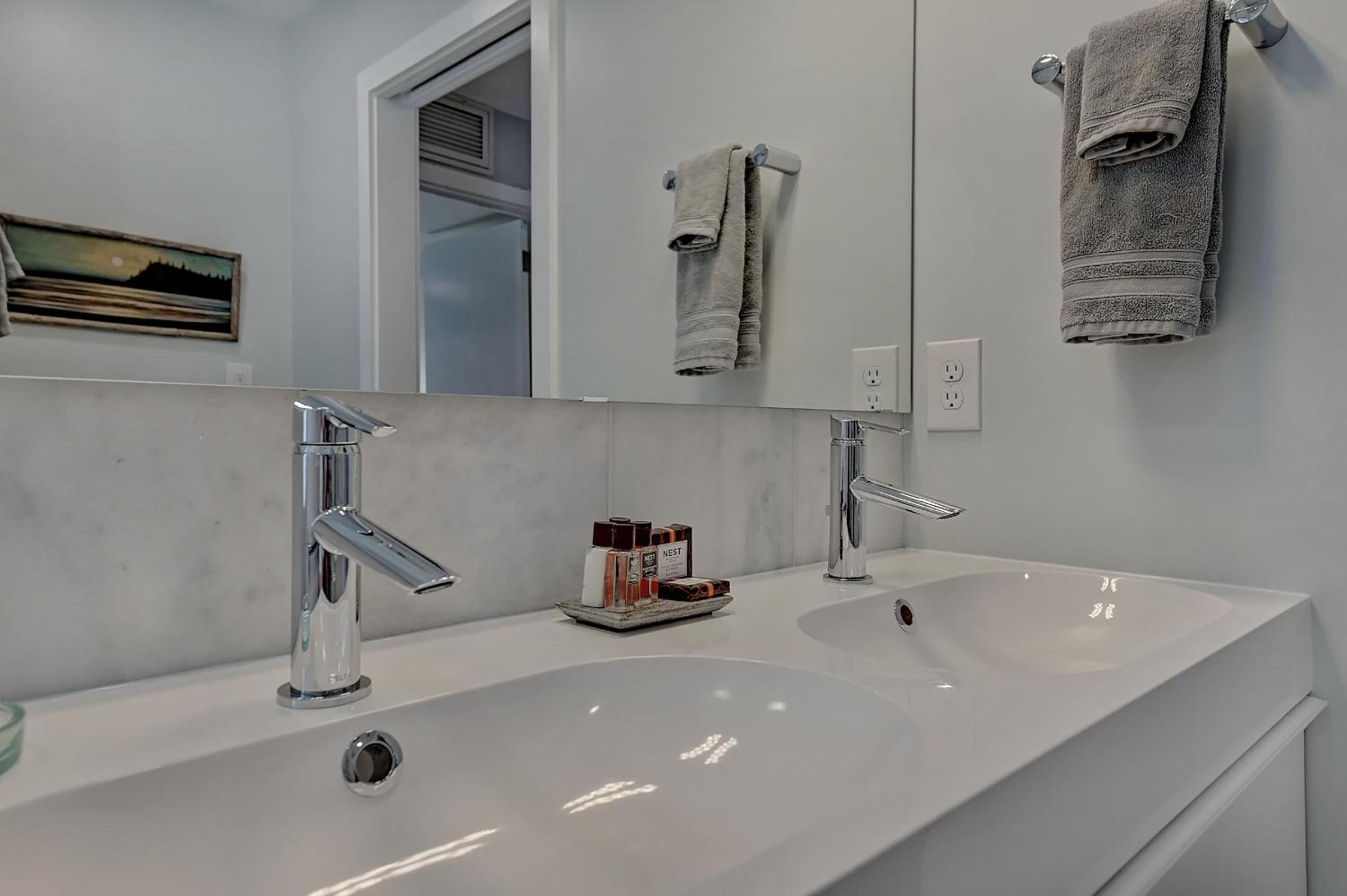 Charlotte Vacations - The Home Collection CLT: 510 Queens - Property Image 25