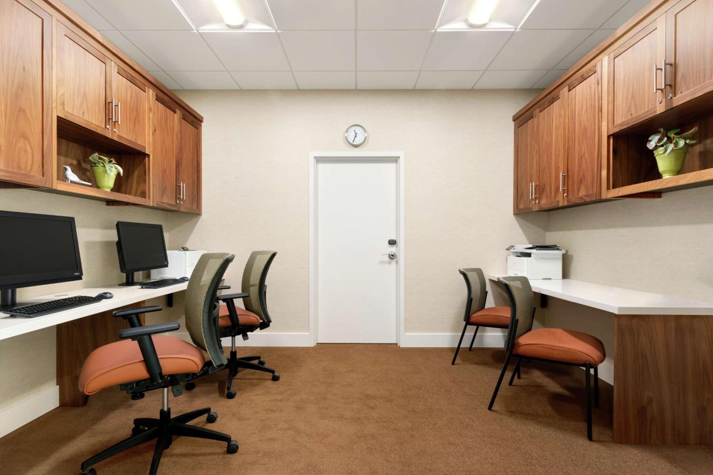 Medford Vacations - Hilton Garden Inn Medford - Property Image 17