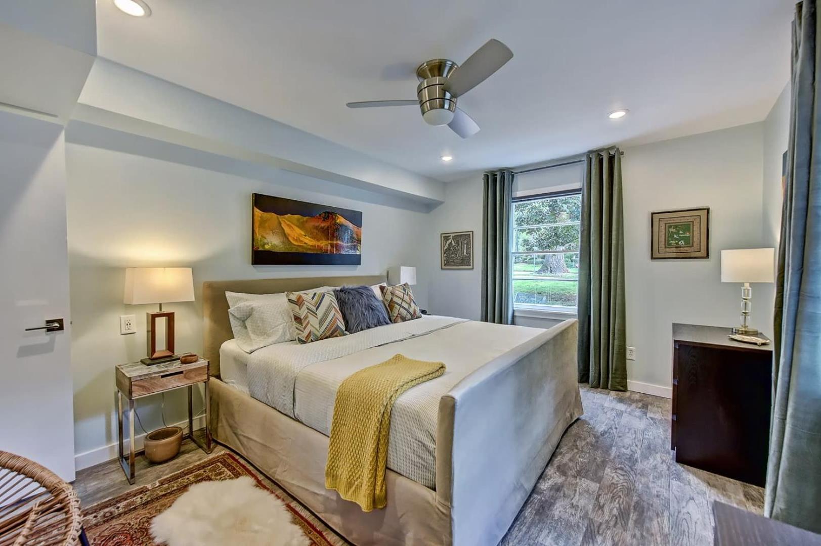 Charlotte Vacations - The Home Collection CLT: 510 Queens - Property Image 20