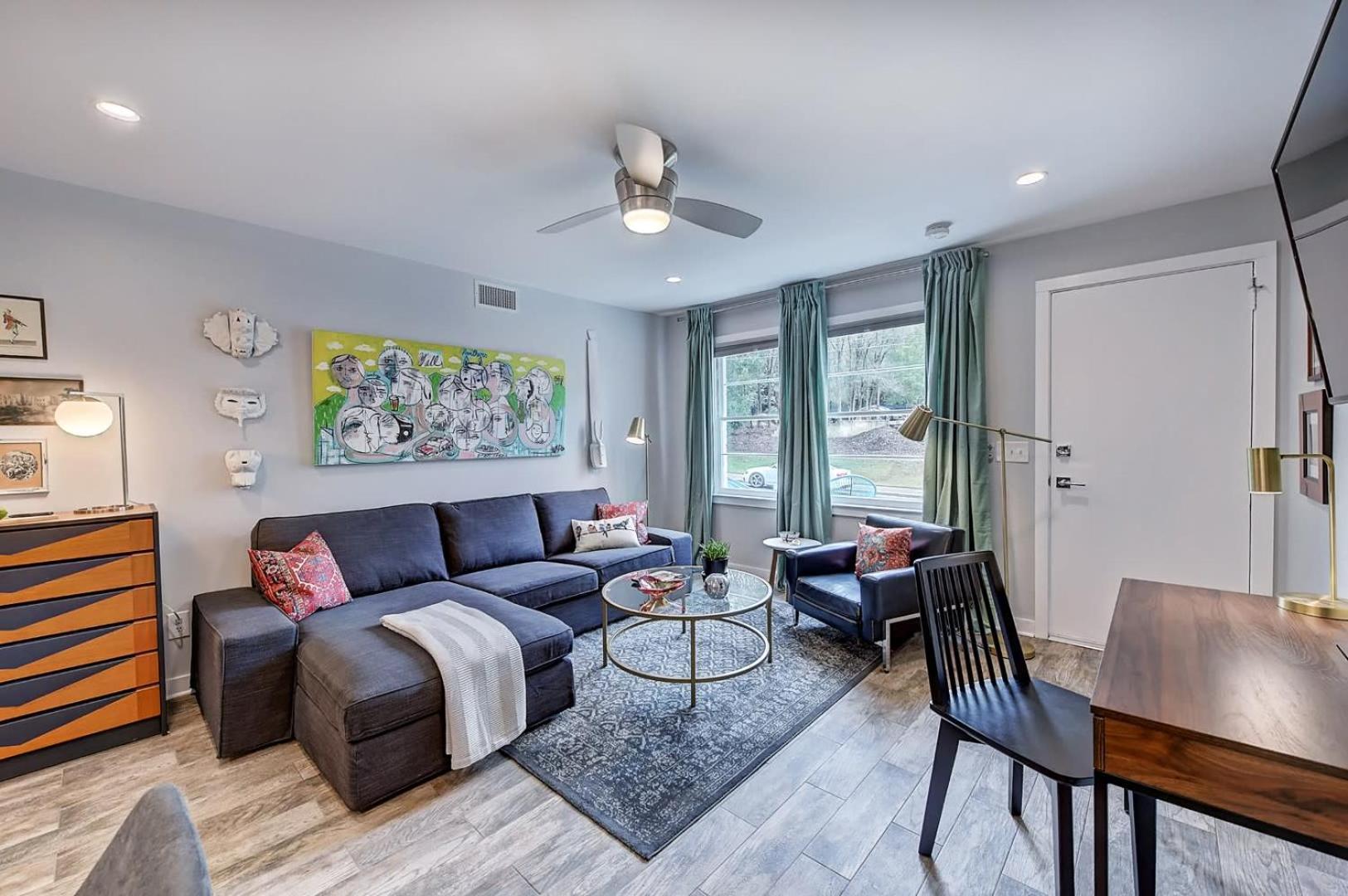 Charlotte Vacations - The Home Collection CLT: 510 Queens - Property Image 1