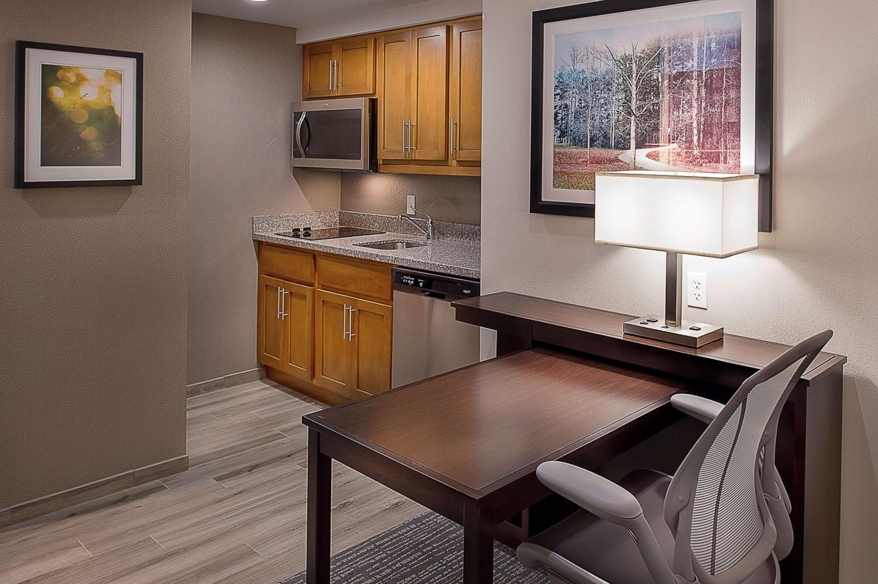 Homewood Suites by Hilton St. Louis Westport - Property Image 14