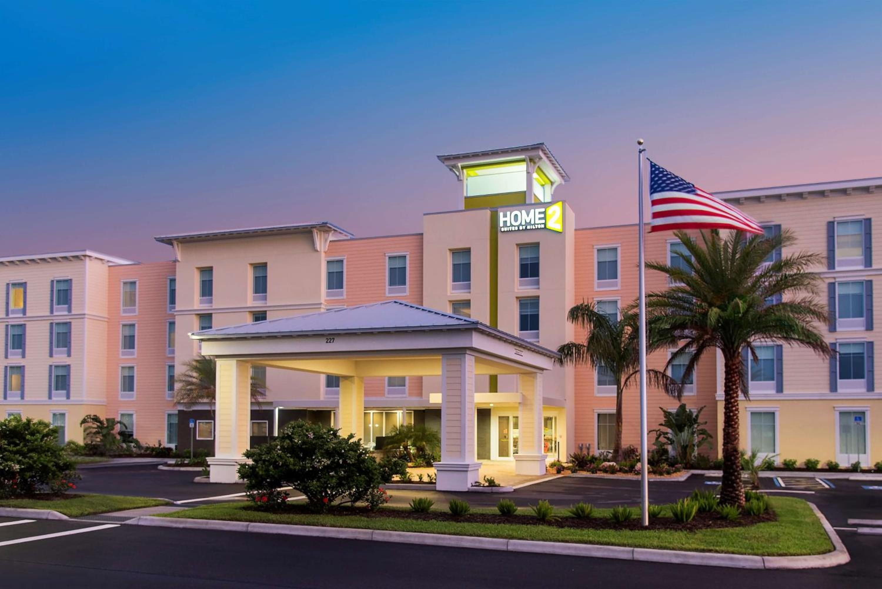 Home2 Suites By Hilton Nokomis view 2