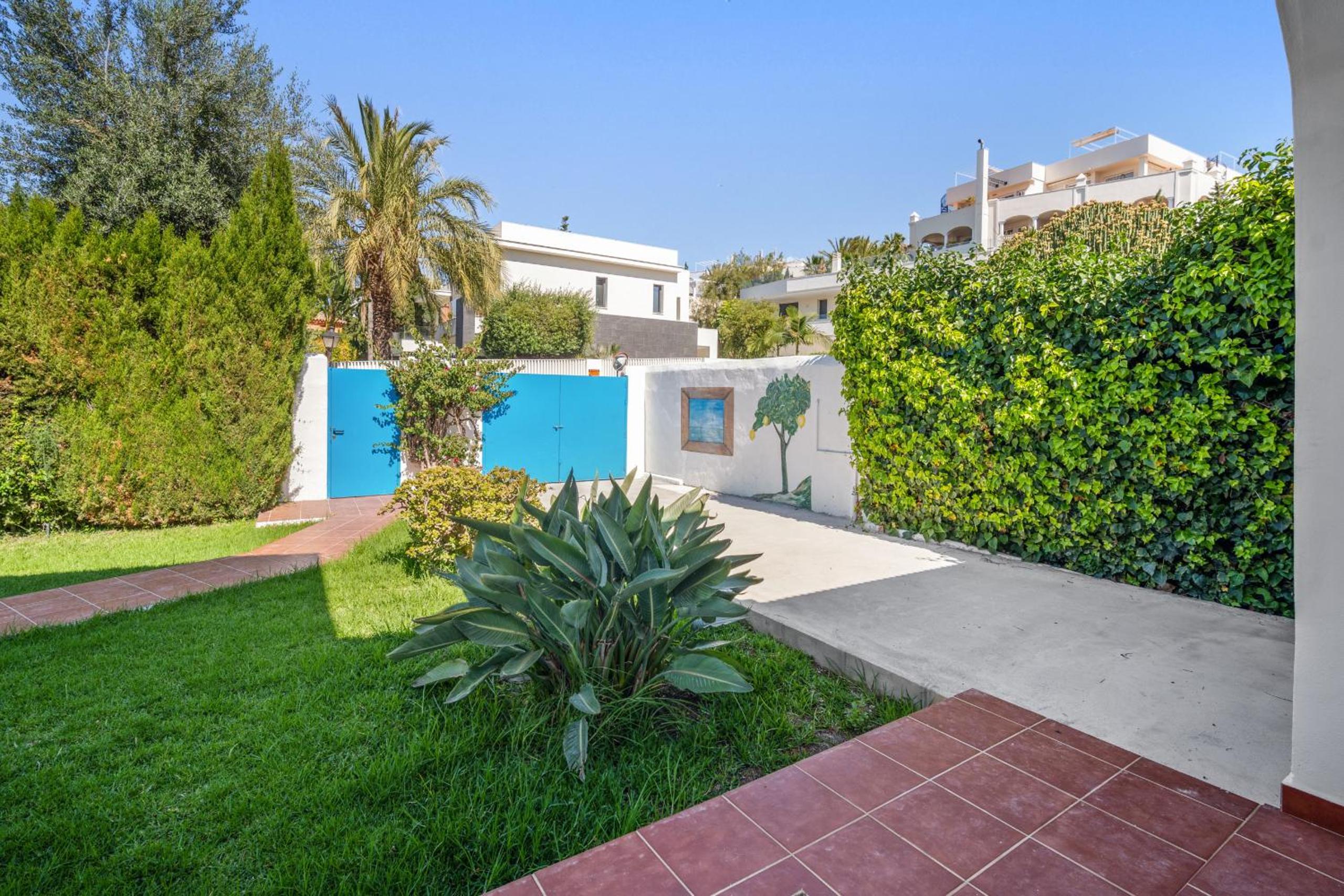 Villa Elena - Casablanca Marbella by Finest Rentals