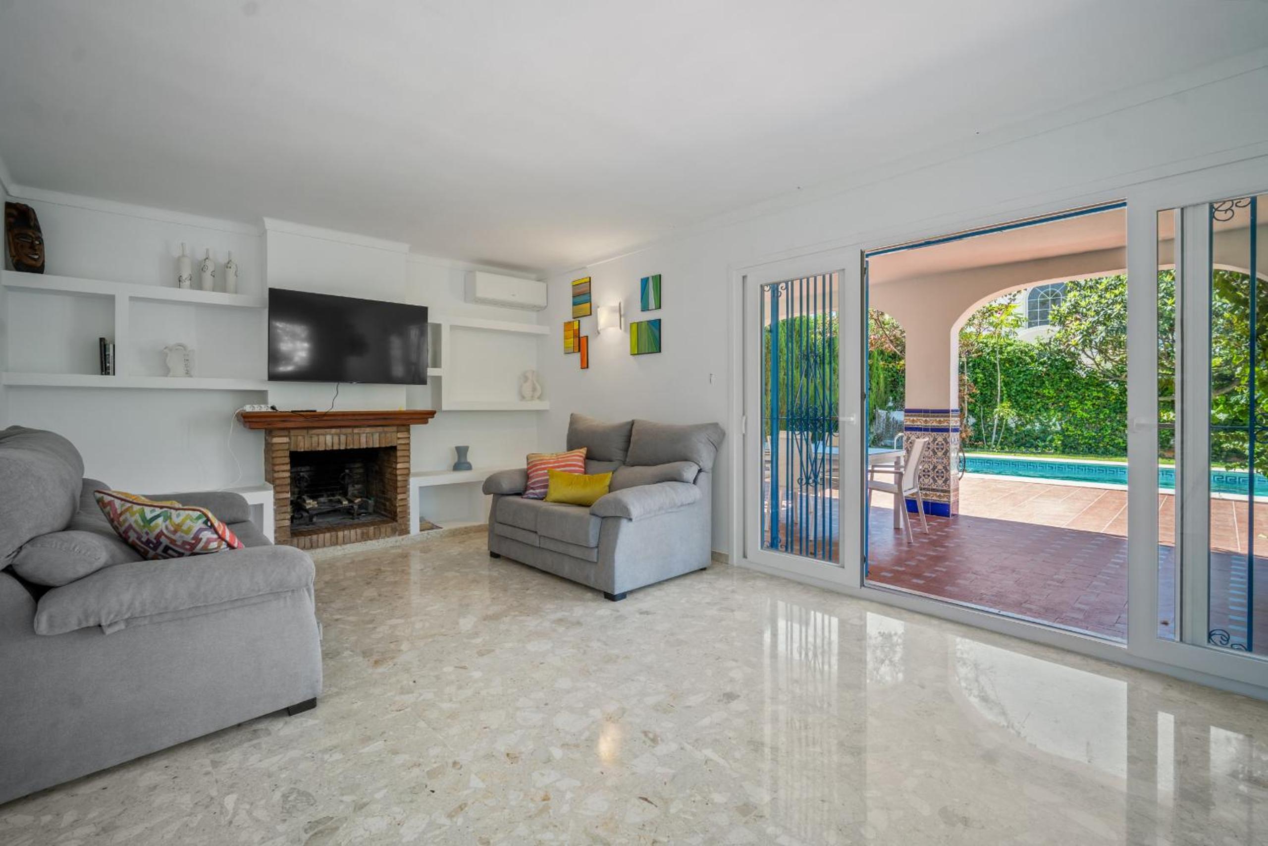 Villa Elena - Casablanca Marbella by Finest Rentals