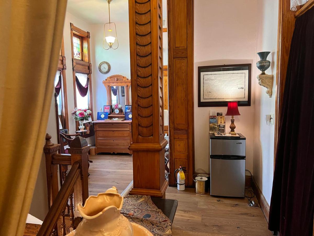 Mansion on The Mile B&B
