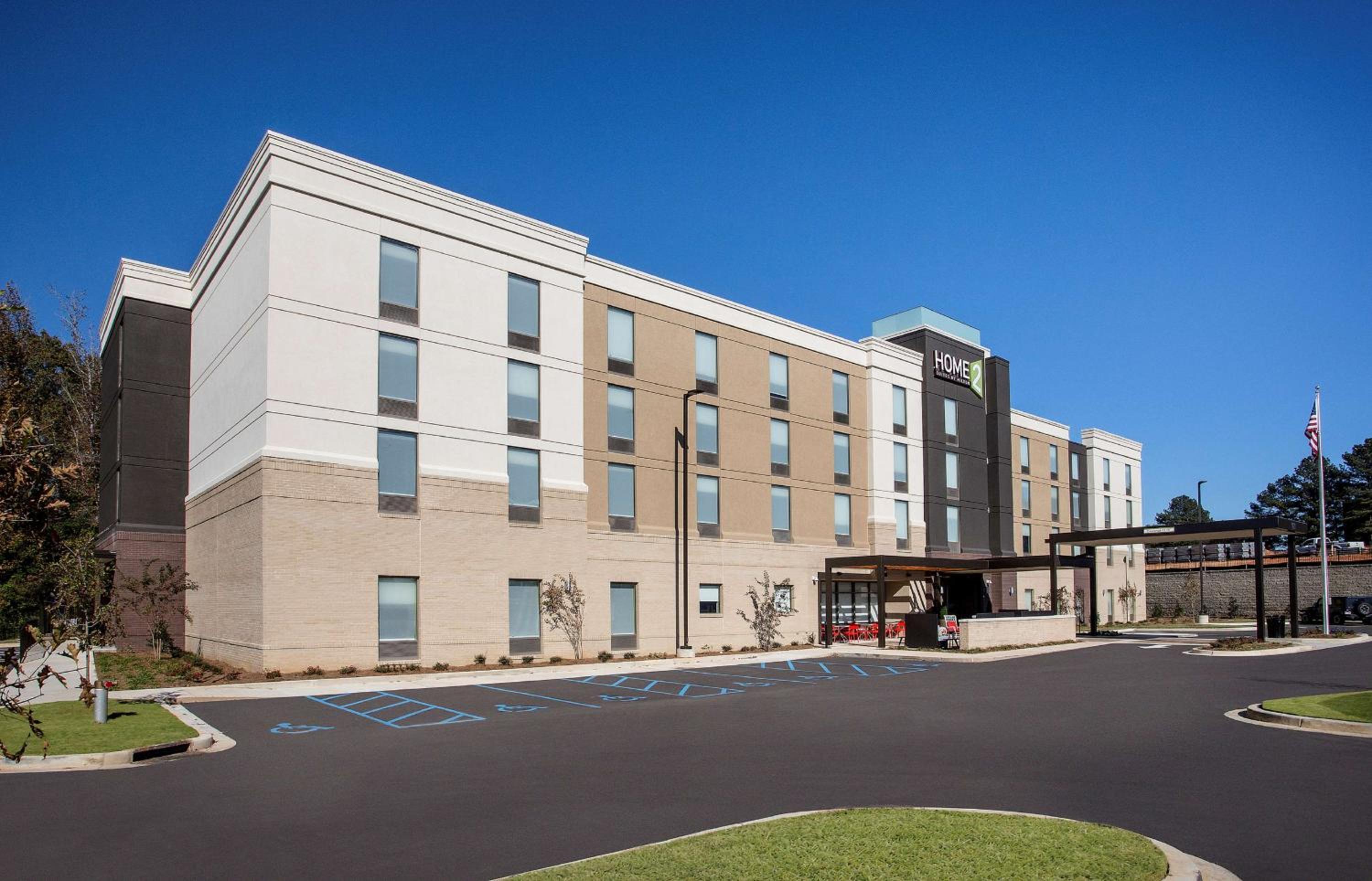 Batesville Vacations - Home2 Suites By Hilton Oxford - Property Image 1
