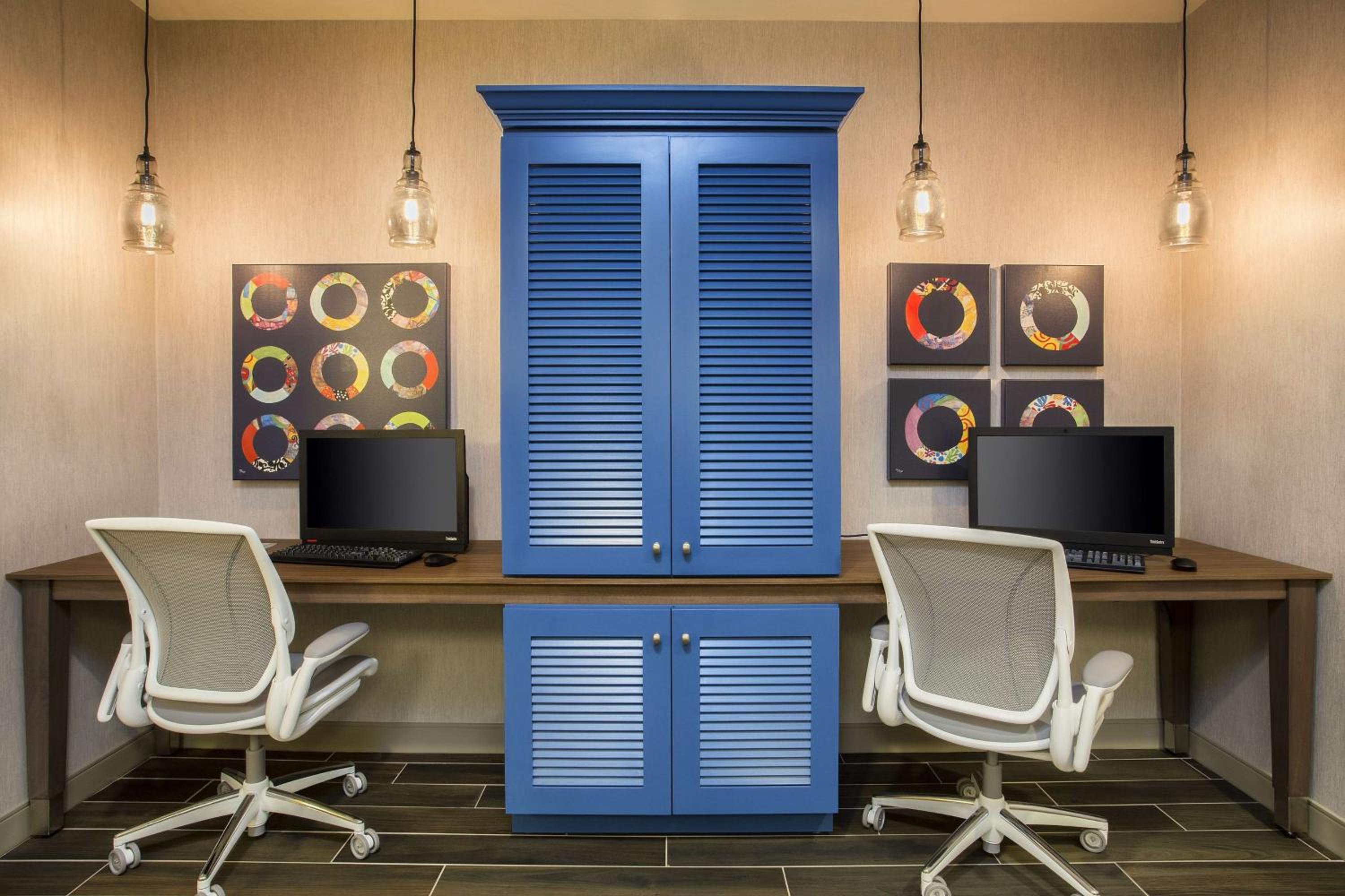 Oxford Vacations - Home2 Suites By Hilton Oxford - Property Image 23