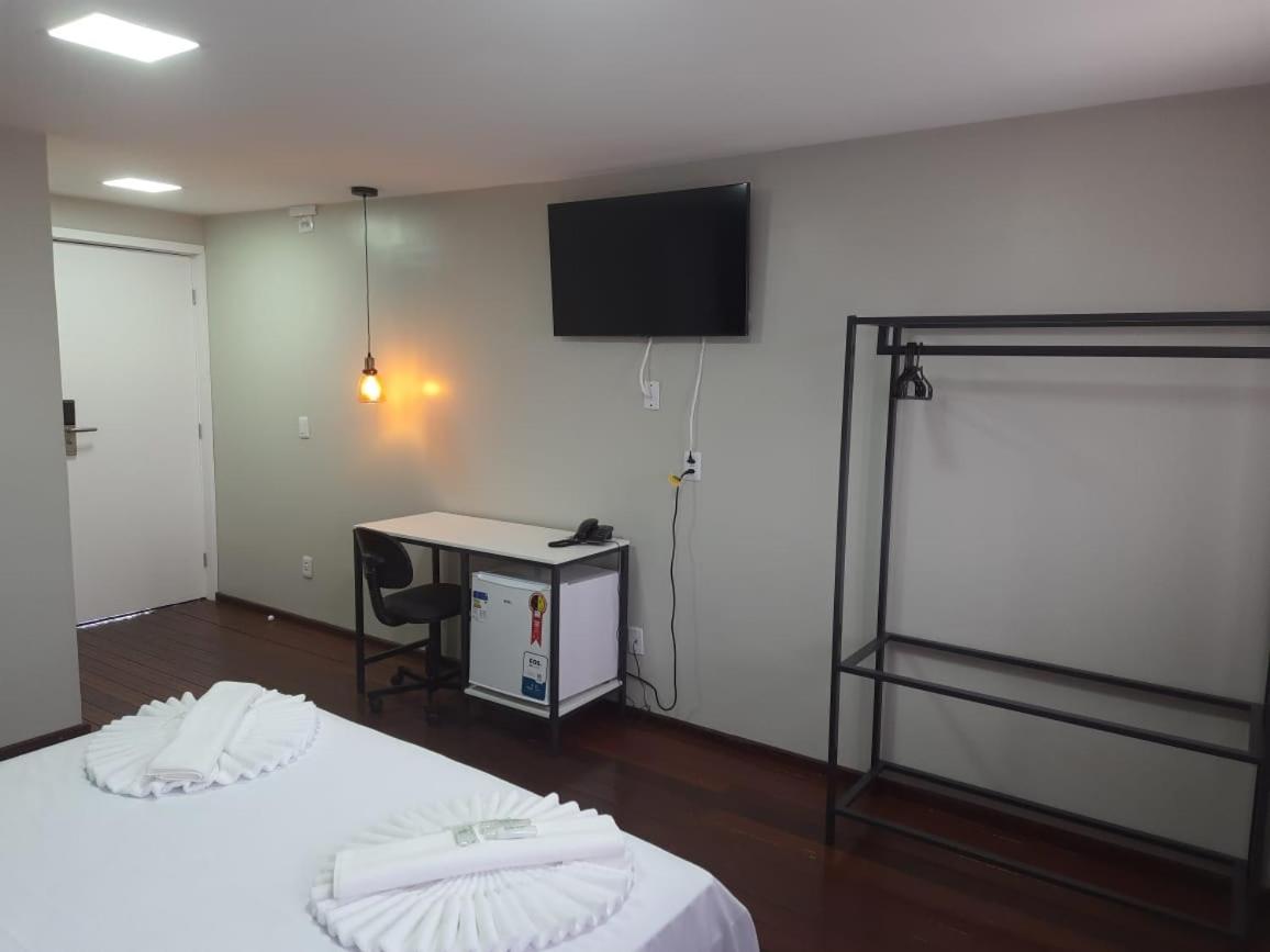 Aiezza Hotel