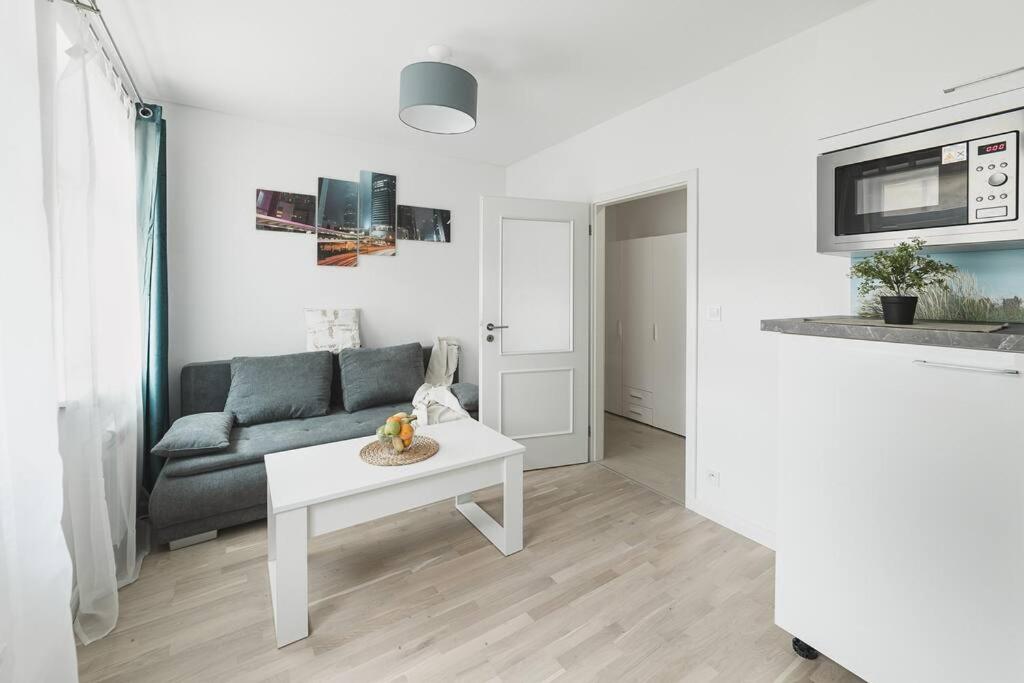 Golden Gate Apartment