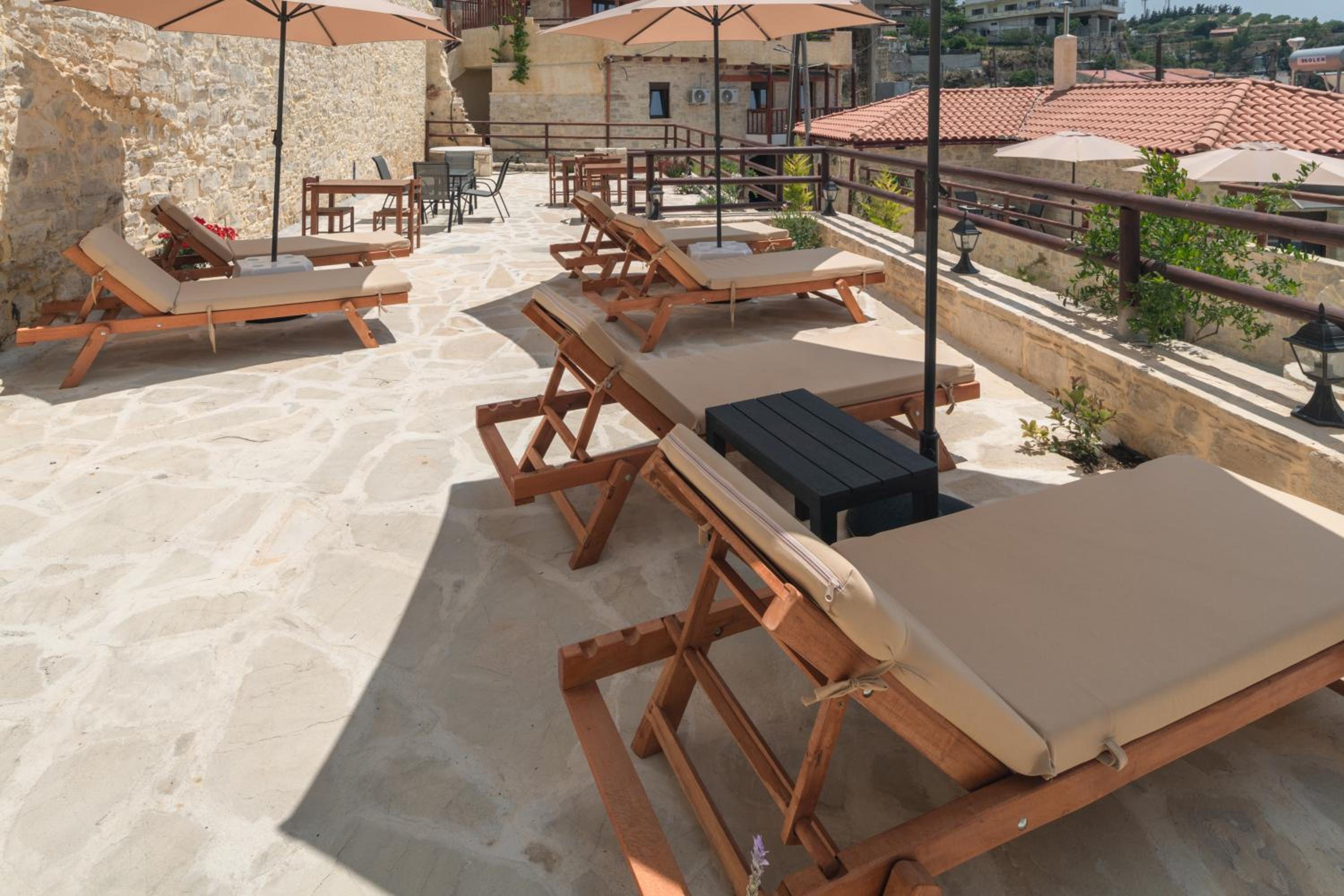 Draganigo Luxury Stone Houses 40 min from Matala