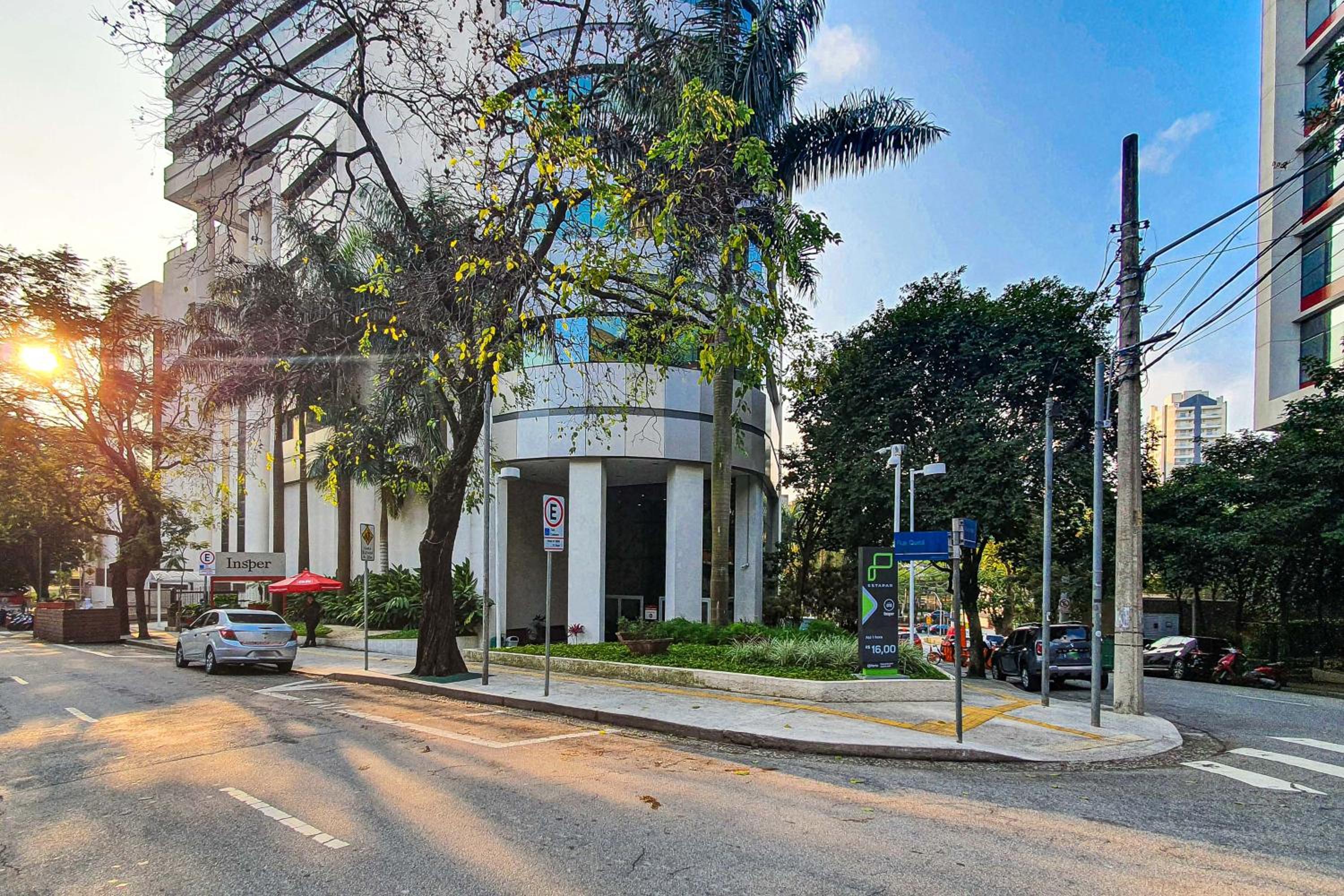 KASA by Viva - Prédio completo ao lado da Faria Lima