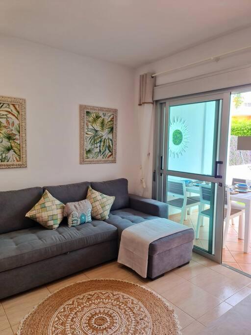 Homely Apt in Modern building with Pool