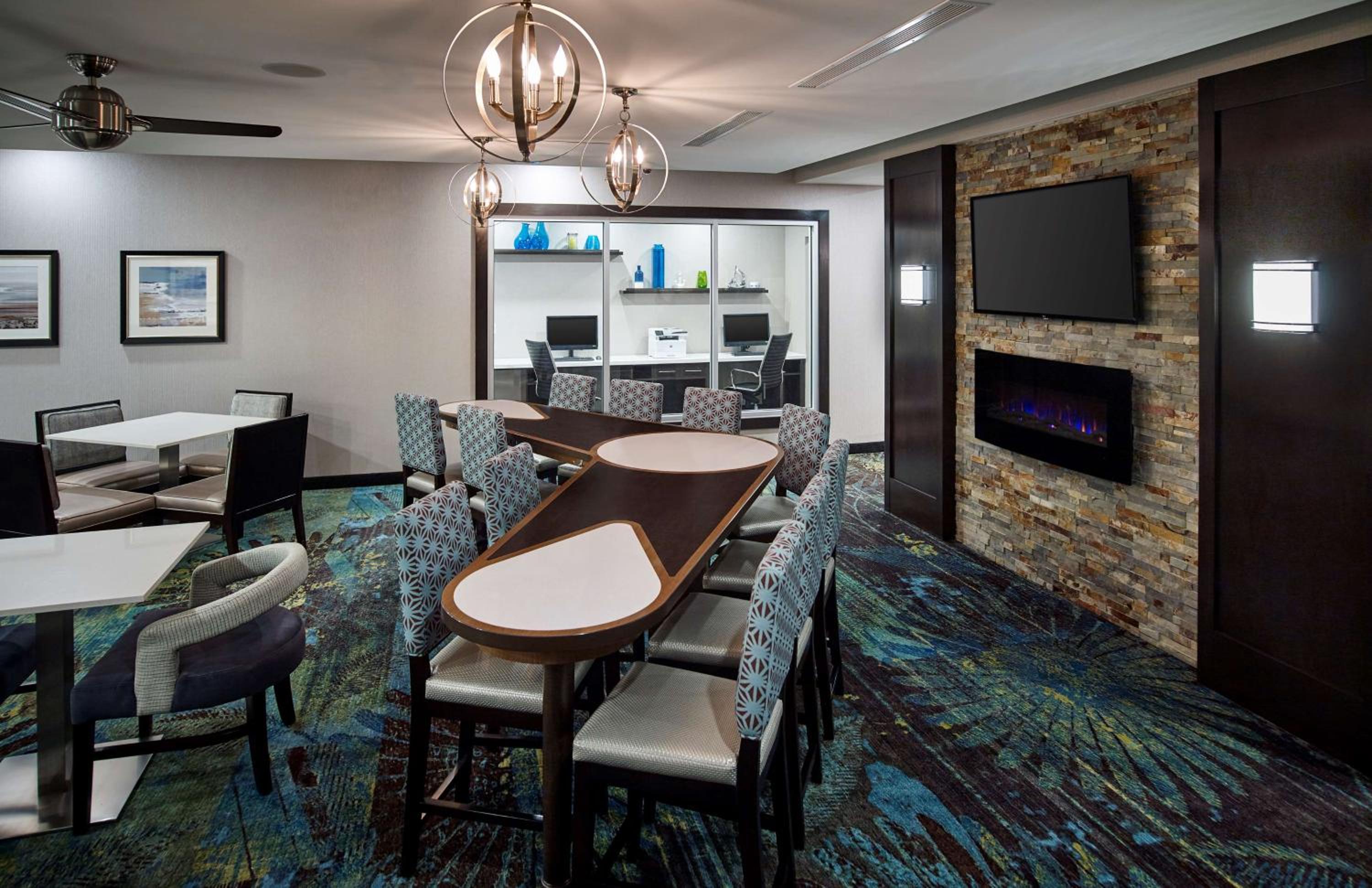North Bay Vacations - Homewood Suites By Hilton North Bay - Property Image 28