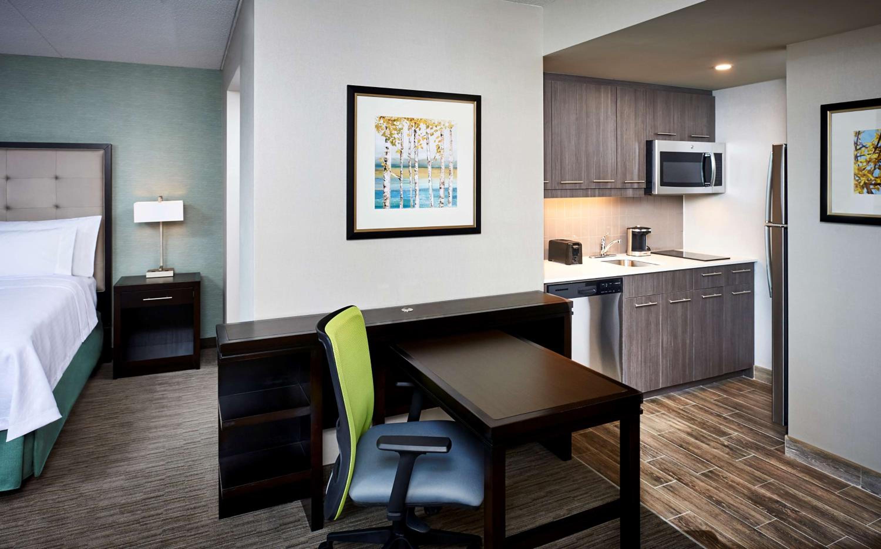 North Bay Vacations - Homewood Suites By Hilton North Bay - Property Image 10