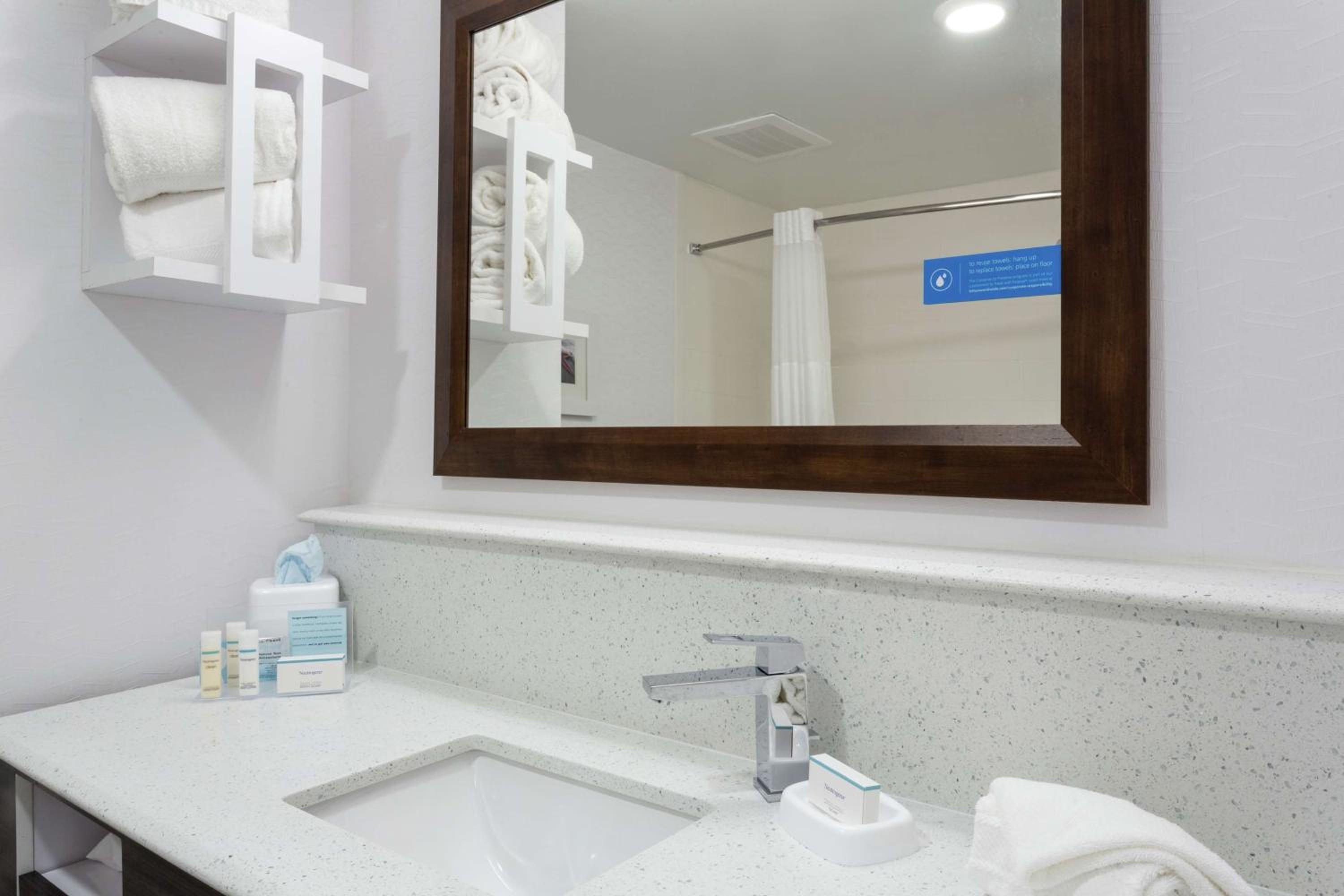 Hampton Inn and Suites Jacksonville/Orange Park, FL