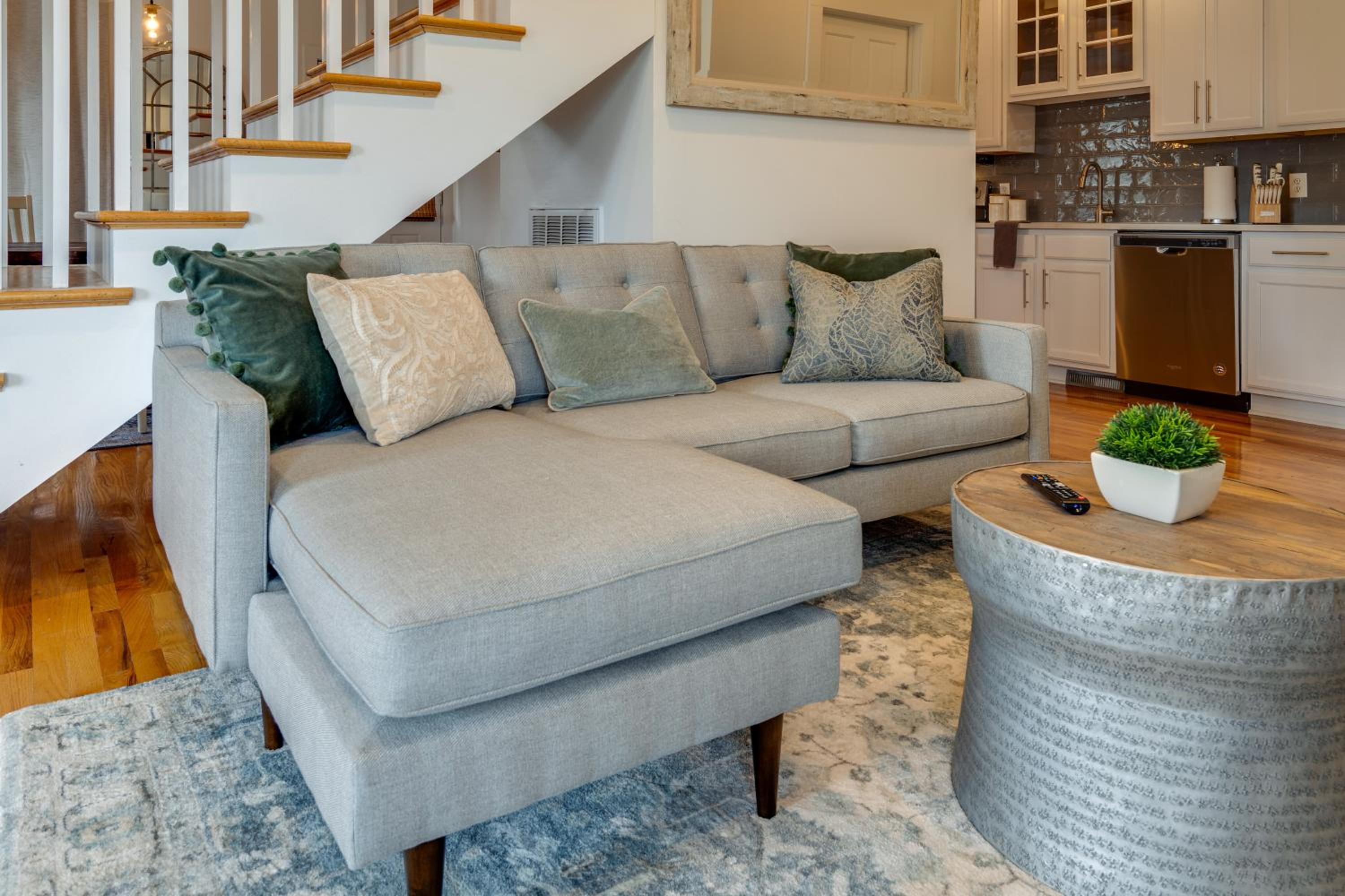 Skyline Views From Shelby with Wifi, fully furnished, pet friendly & in unit laundry view 3
