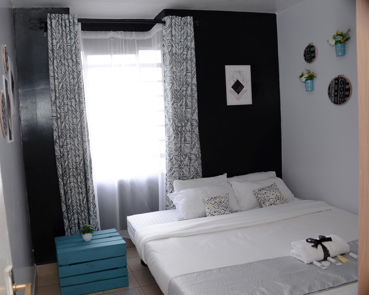 Hirwado Homes & Cozy Rooms JKIA -3 Bedrooms With 5beds, 2Baths - 500metres From Each Other