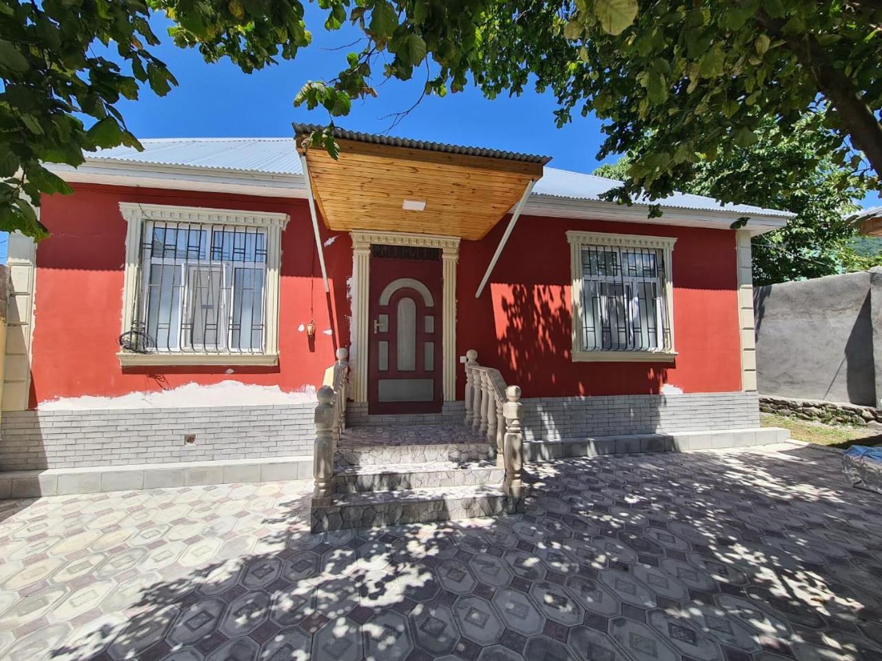 Nurlan Villa