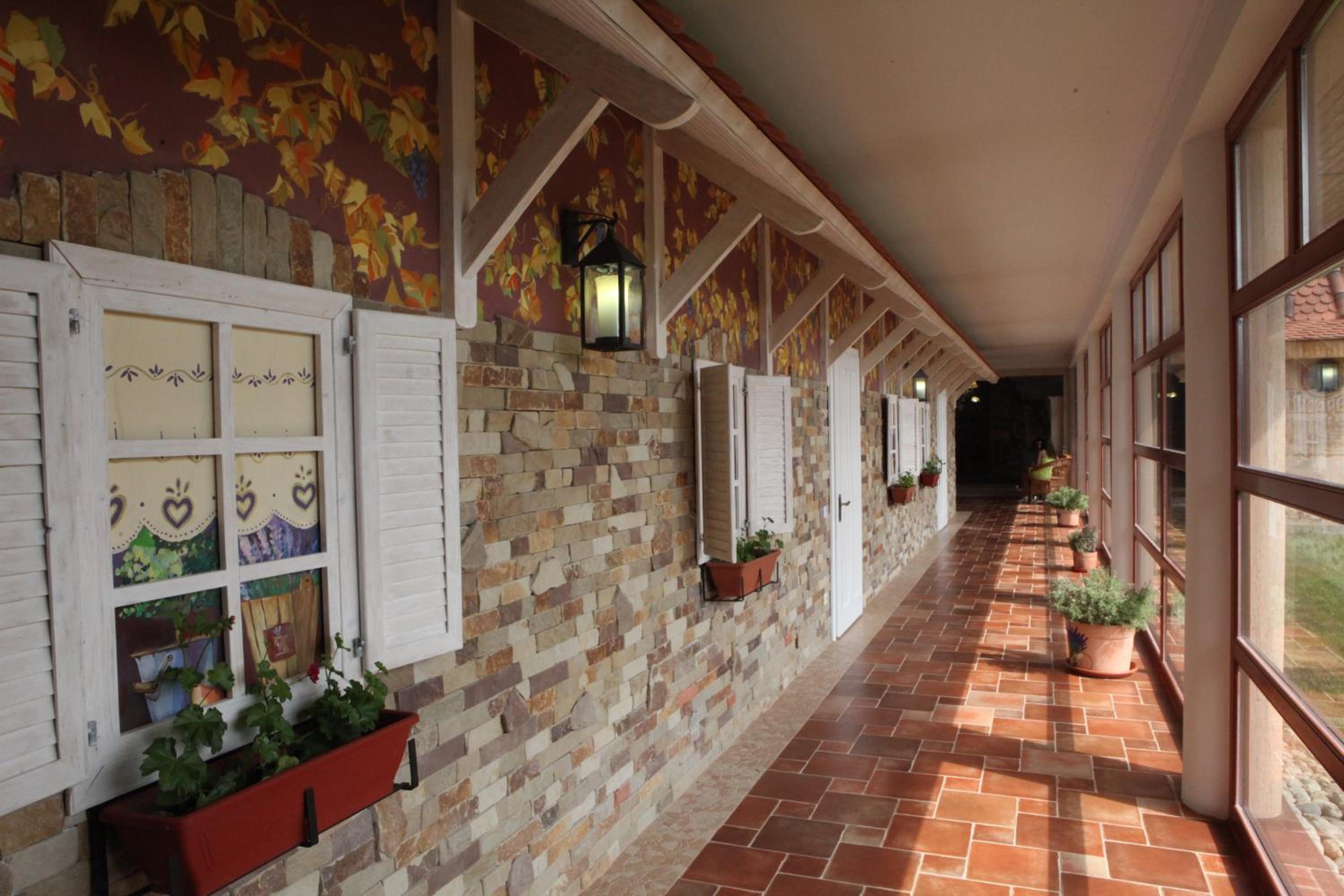 balcony