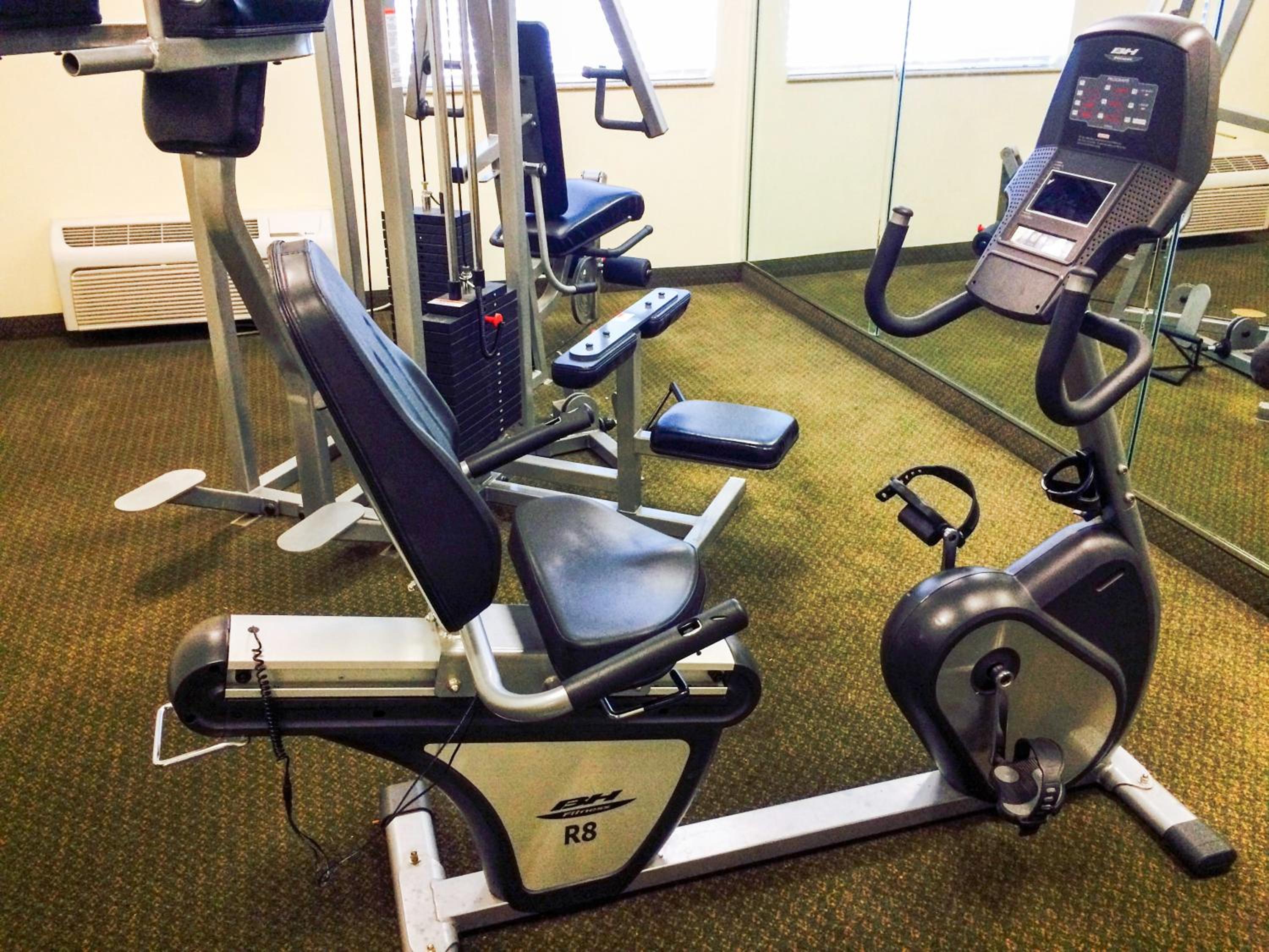 Opelika Vacations - Studio 6-Opelika, AL - Auburn Al - Property Image 2