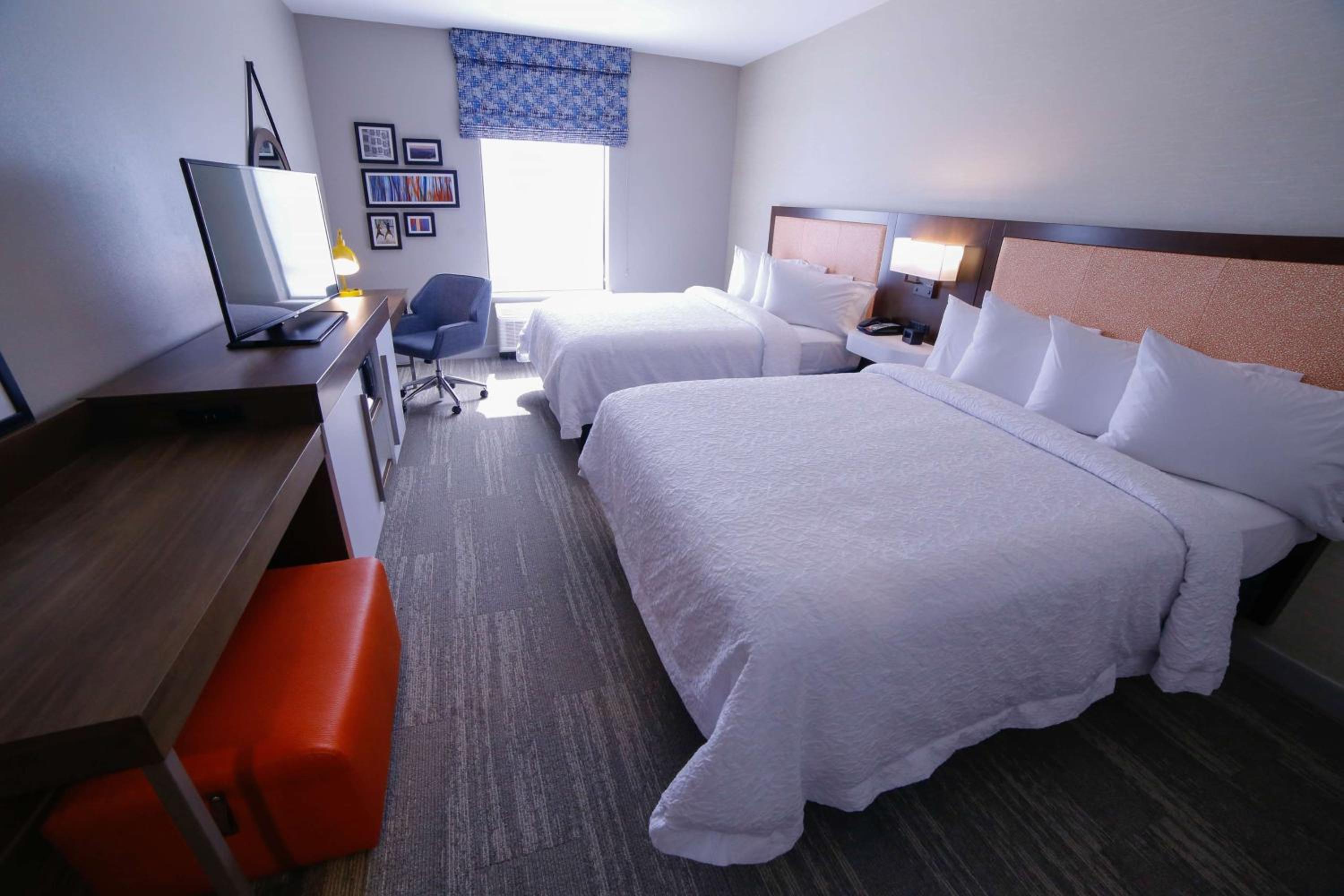Hampton Inn  Suites Forest City - Property Image 12