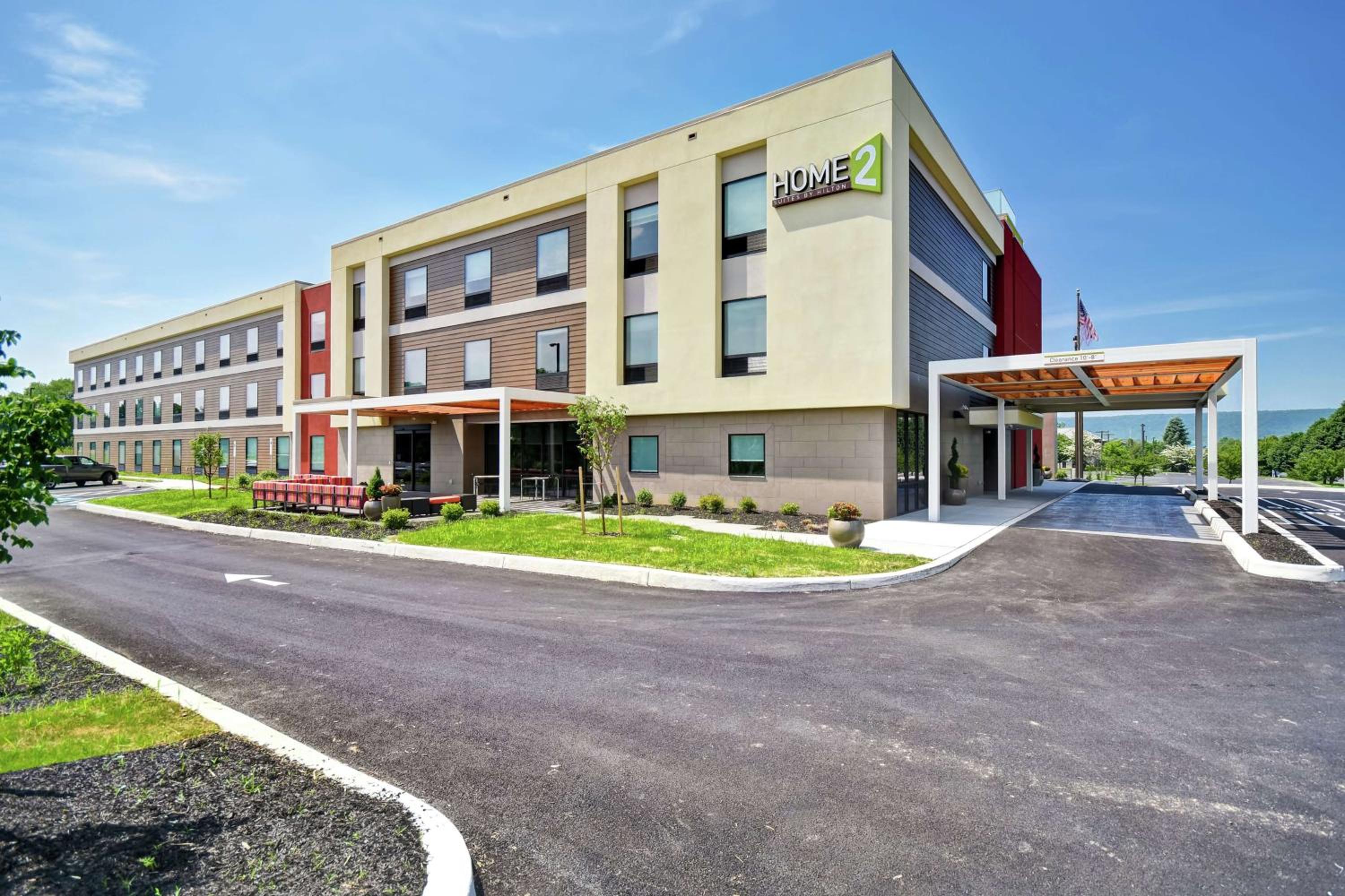Hotel Home2 Suites Mechanicsburg - Image 1