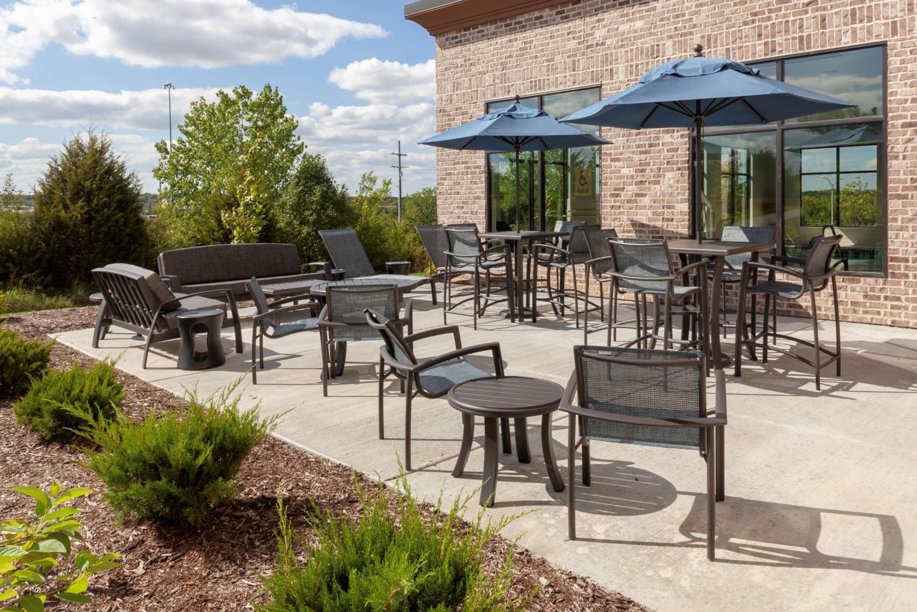 Hampton Inn Suites Overland Park South - Property Image 31